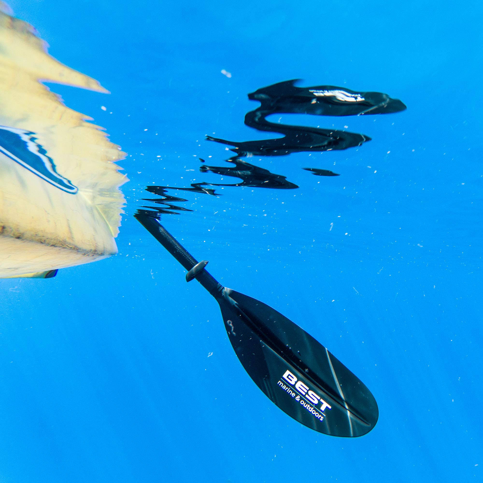 Best Kayak Paddle | Carbon Fiber Shaft + Reinforced Fiberglass Blades | Lightwei