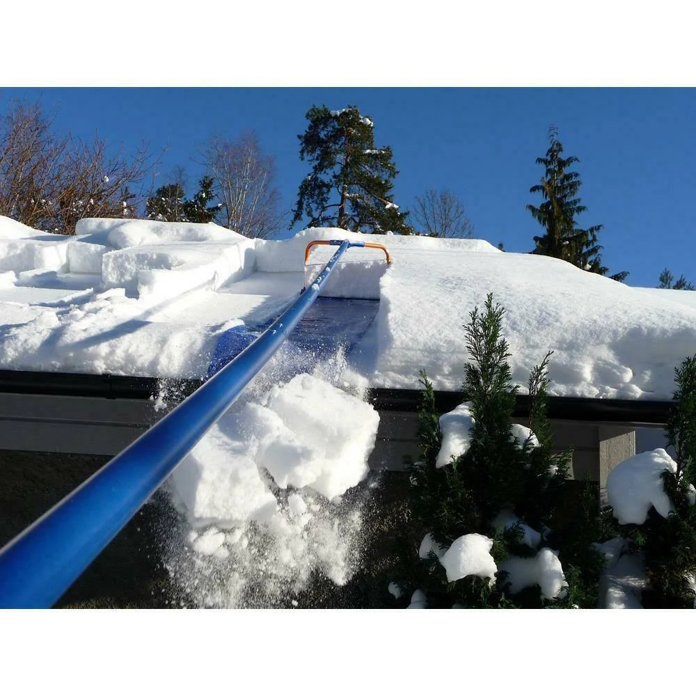 Avalanche 17 in. W Roof Rake