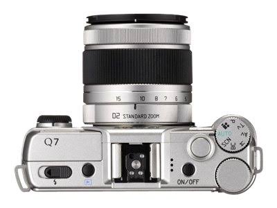 Pentax Q7 - Digital camera - mirrorless - 12.4 MP - 1080p - 3x optical zoom 5-15mm lens - silver