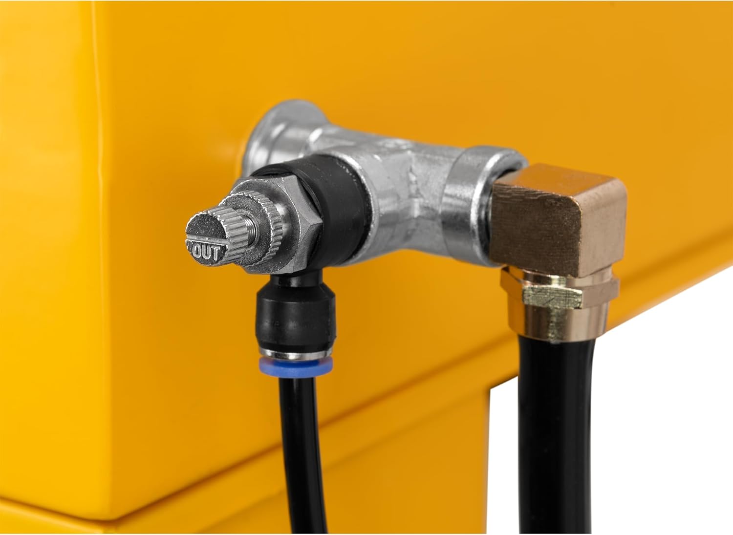 DEWALT Abrasive Blast Cabinet, Modular Standalone or Benchtop Sand Blasting Cabinet 20 CFM @ 90 PSI, Max Pressure 125 PSI (DXCM009-0370)