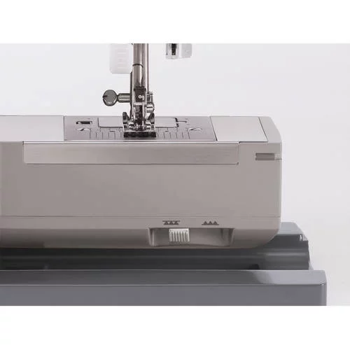 SINGER® Heavy Duty 4423 Sewing Machine with 97 Stitch Applications: Perfect for Sewing All Types of Fabrics with Ease, Even Leather!