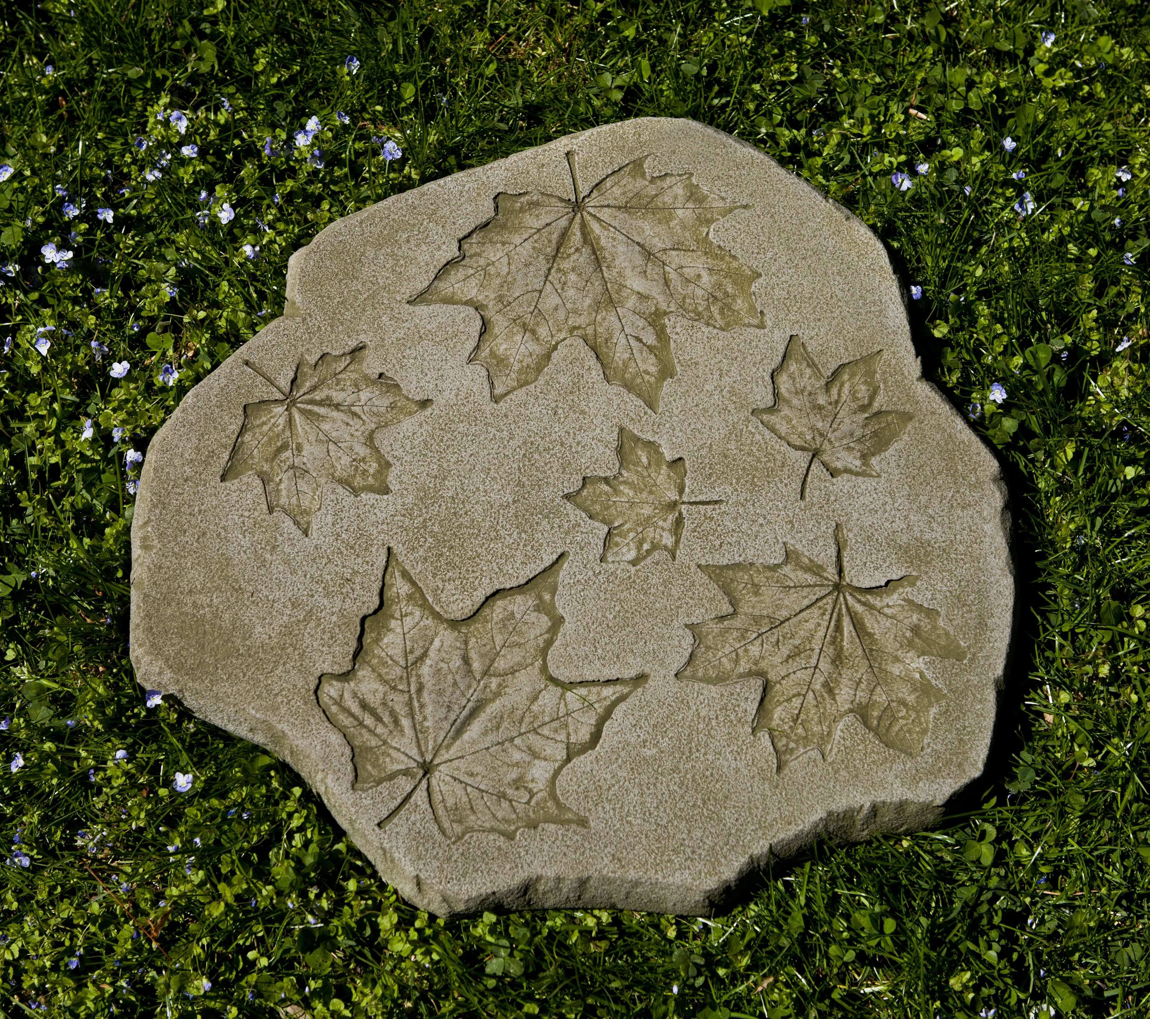 Campania International Sugar Maple Stepping Stone - English Moss