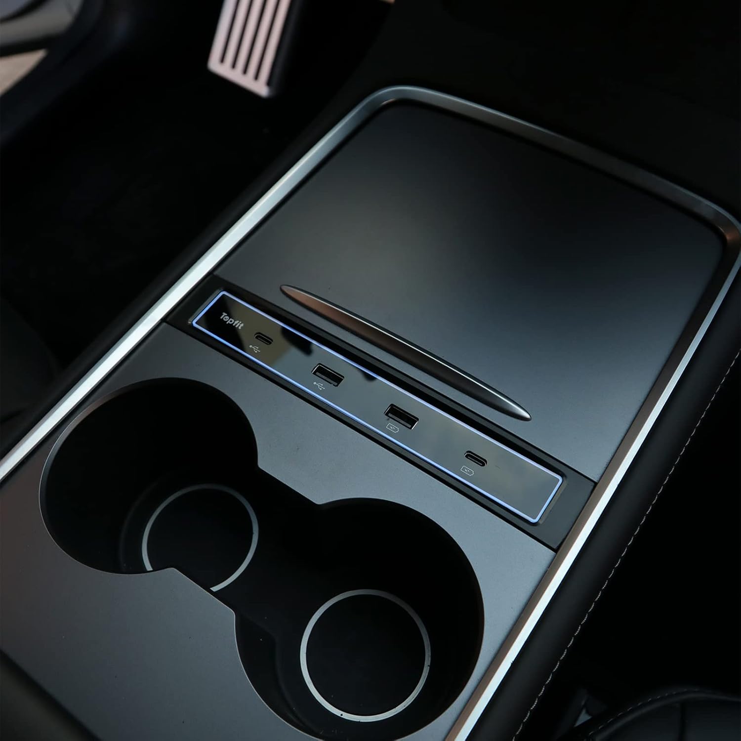 Tesla Model 3 Y USB Hub Center Console Adapter 2021 Model 3 Y Accessories Pack of 2