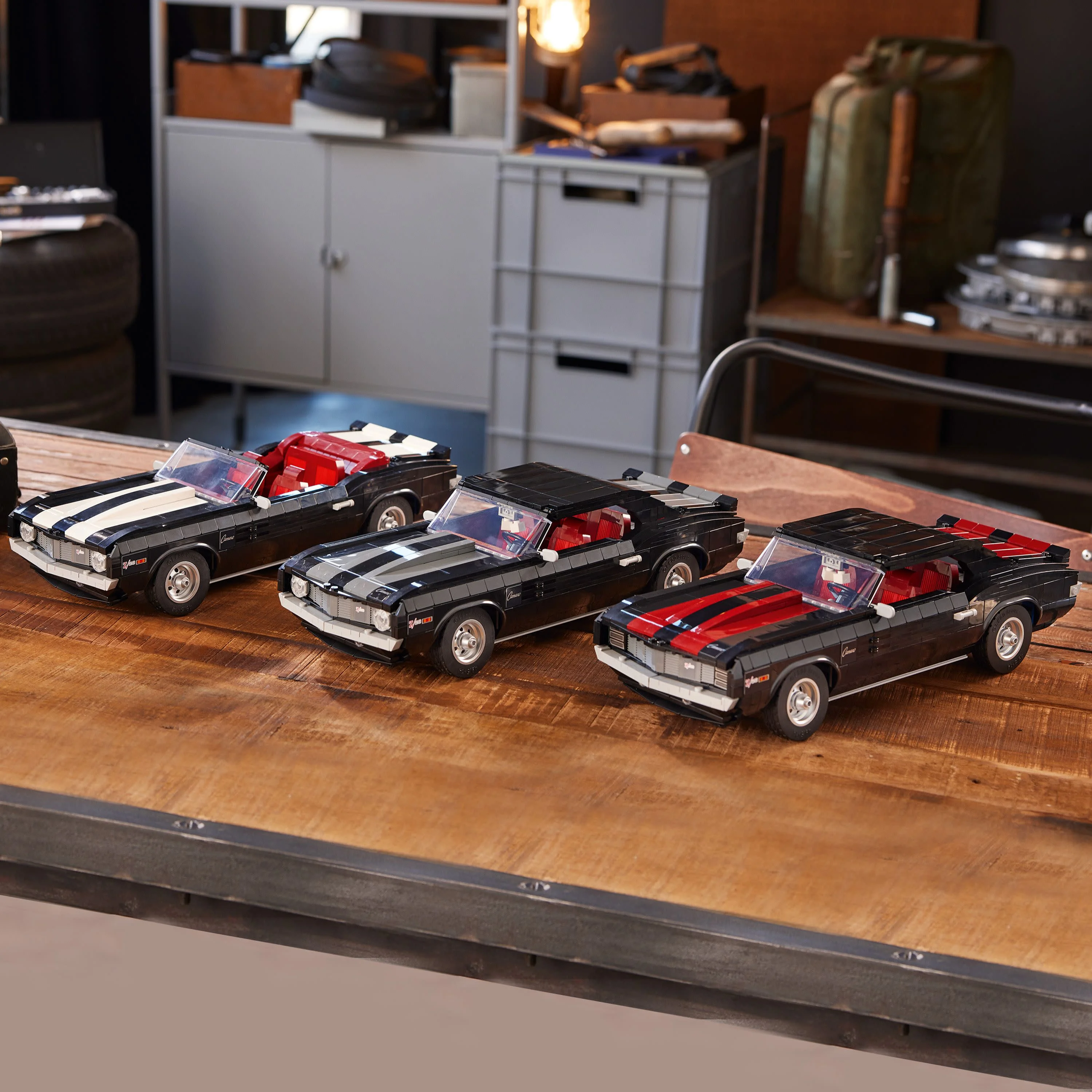 LEGO Icons Chevrolet Camaro Z28 10304, Customizable Classic Car Model Building Kit for Adults, Vintage American Muscle Car, Great Gift Idea