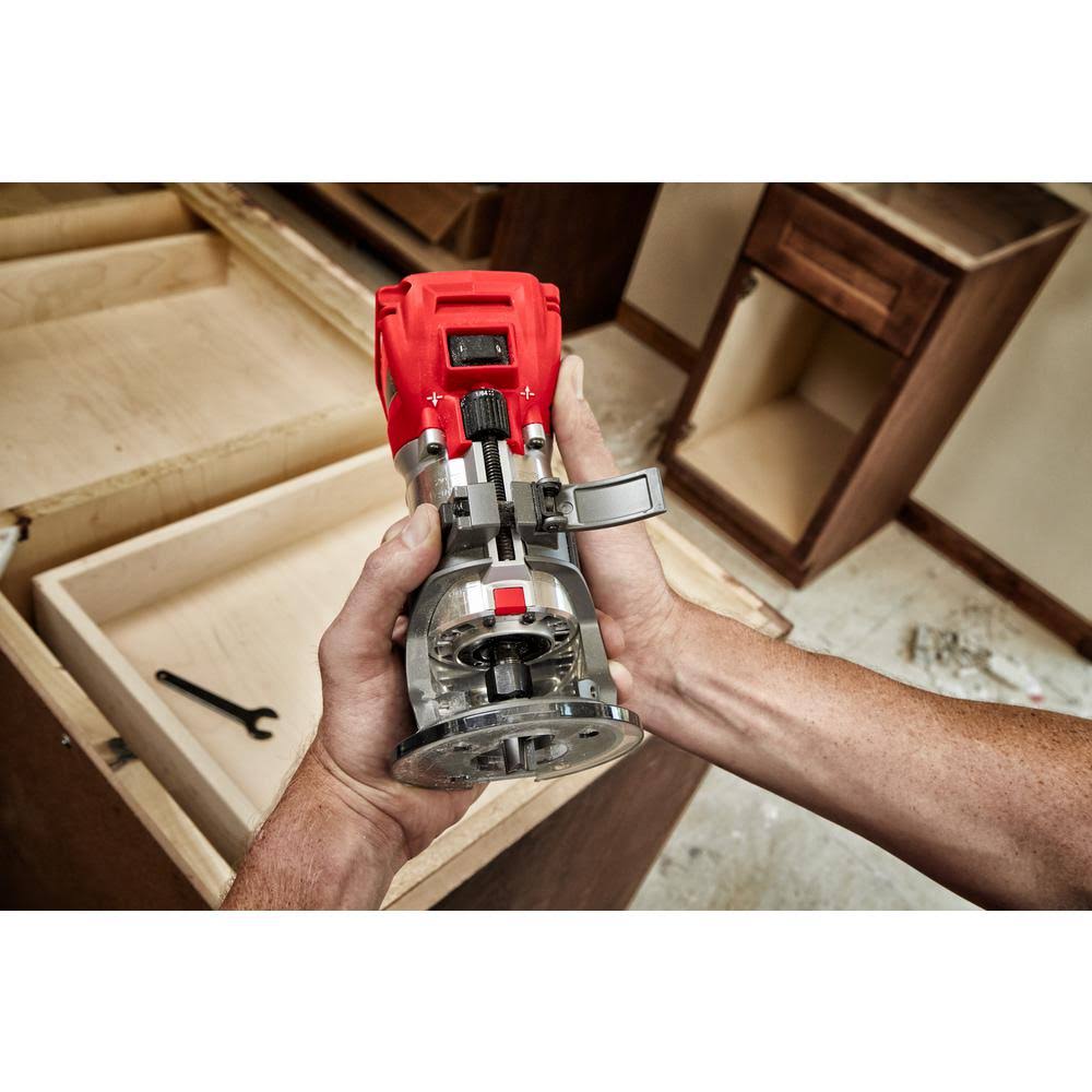Milwaukee M18 Fuel 18-Volt Lithium-Ion Brushless Cordless Compact Router w/ Compact Router Offset Base u0026 Router Plunge Base