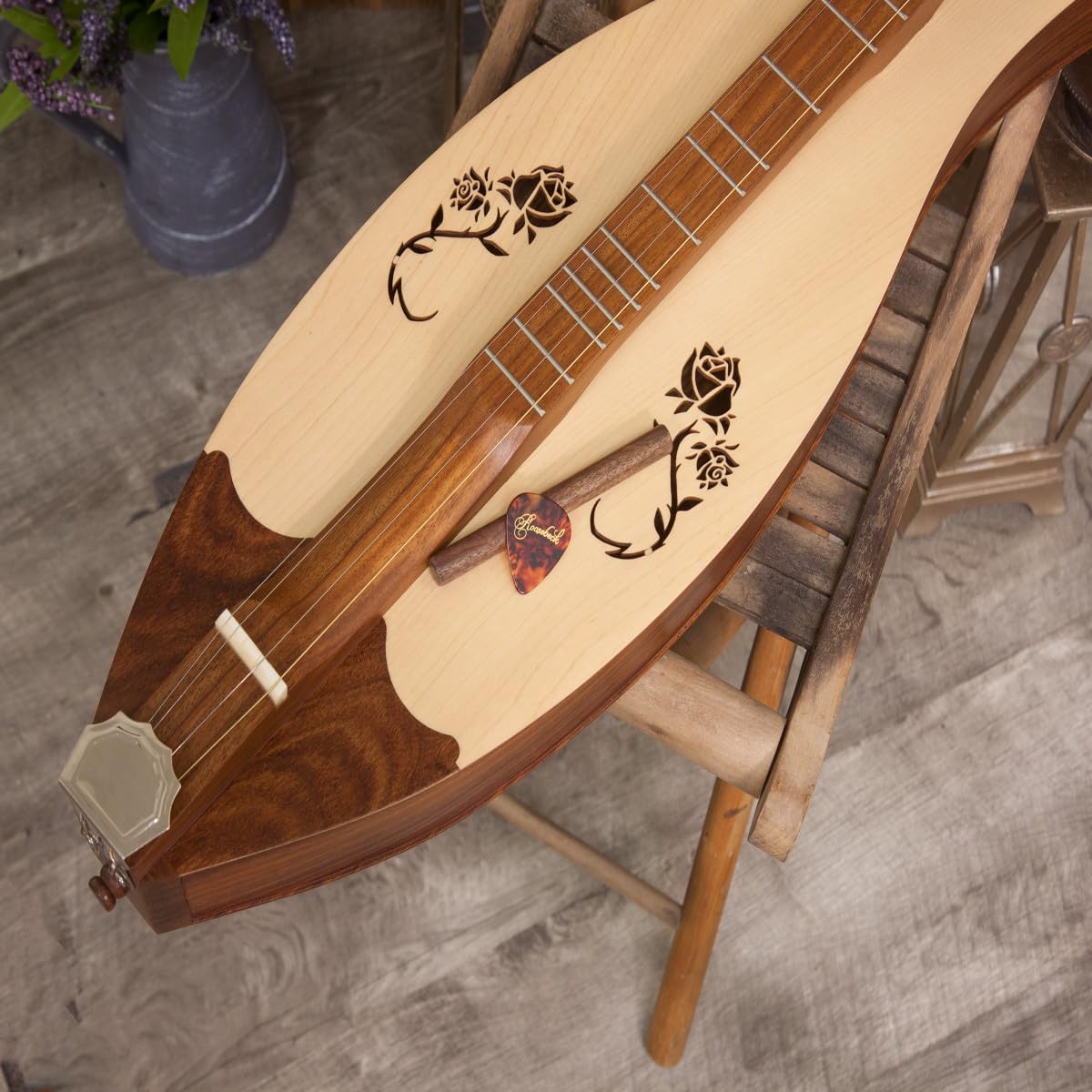 Roosebeck Grace Mountain Dulcimer w/Rose Soundholes - 4-Strngs