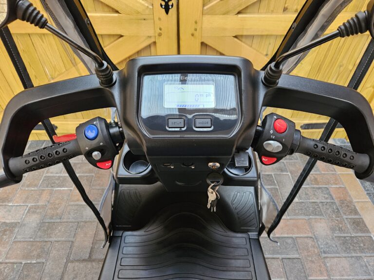 TGA BREEZE S4 MOBILITY SCOOTER WITH CANOPY