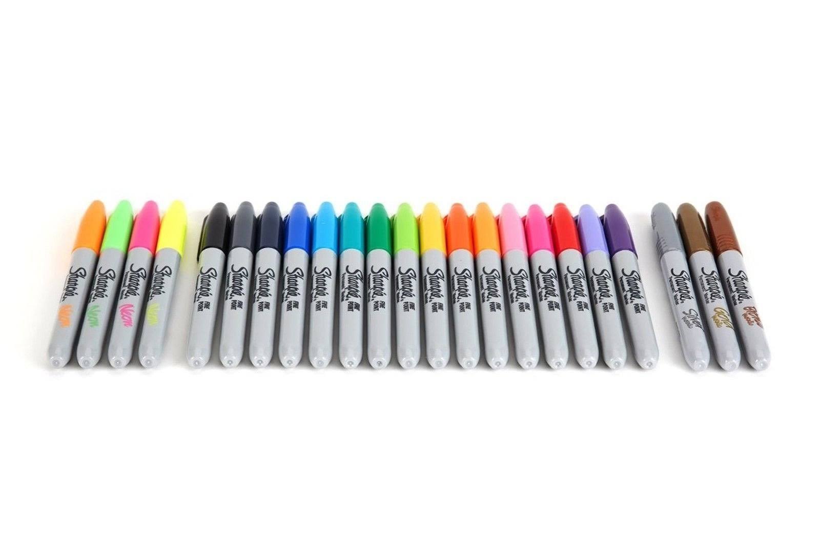 Sharpie 1926406 Special Edition 23 Piece Permanent Marker Pack (1909897)