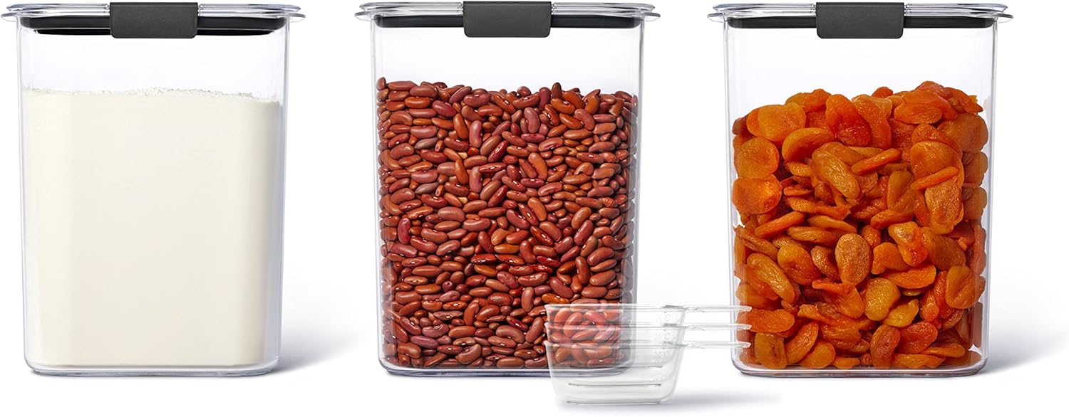 Rubbermaid Brilliance BPA Free Food Storage Containers with Lids, Airtight, for Kitchen and Pantry Organization, Set of 23 w/ Scoops