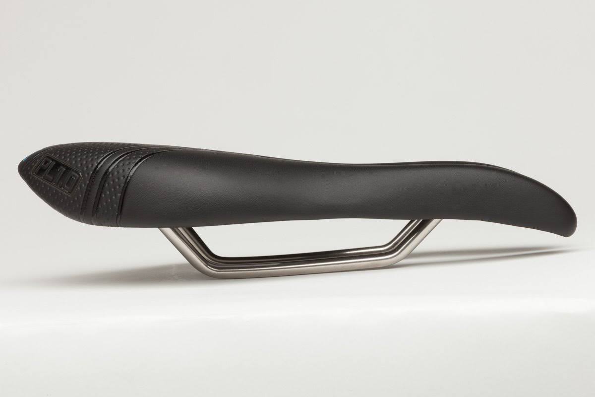 ISM PL 1.0 Saddle White