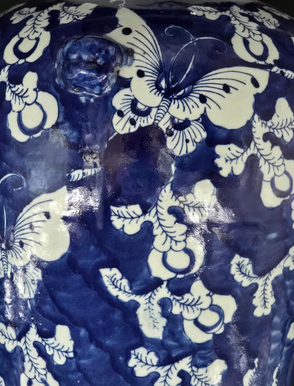 19" Antique like Finish Retro Blue and White Porcelain Blue Butterfly Temple Ceramic Ginger Jar Vase, China Ming Style, Jingdezhen (L1)