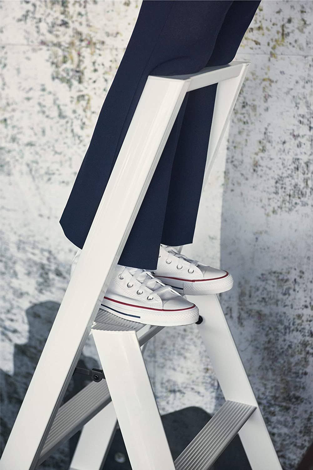 Lucano Step Ladder, 4, White
