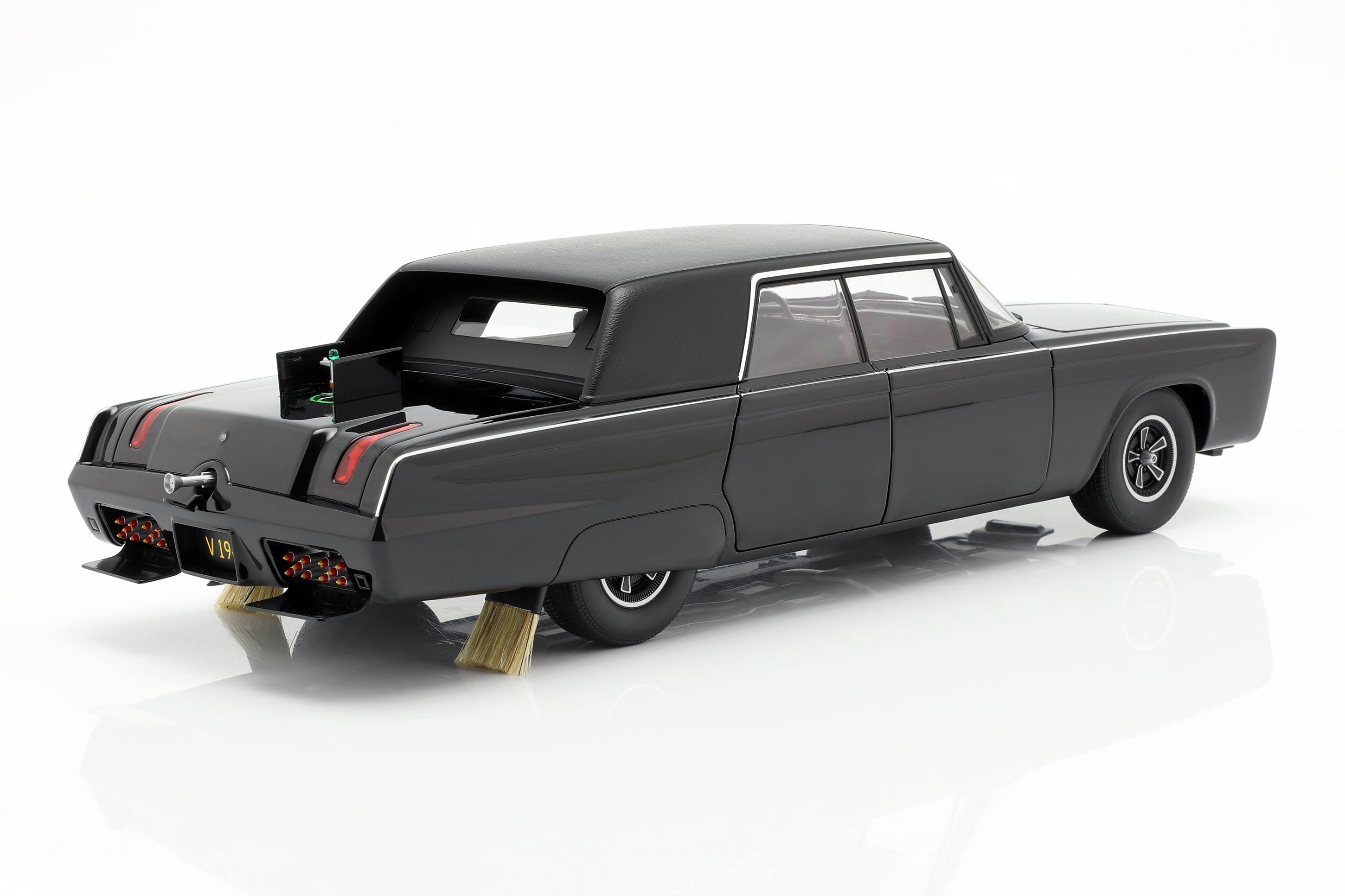 Black Beauty Green Hornet Black TV Series 1/18 Diecast Model Car by AUTOart