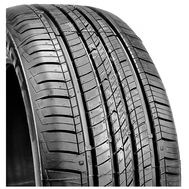 Cooper CS5 Grand Touring 215/70R15 98T Tire