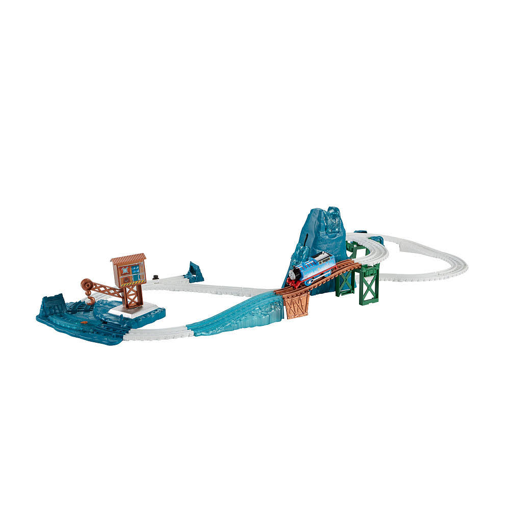 Fisher-Price Thomas u0026Amp; Friends TrackMaster Motorized Railway Snowy Mountain Rescue Set