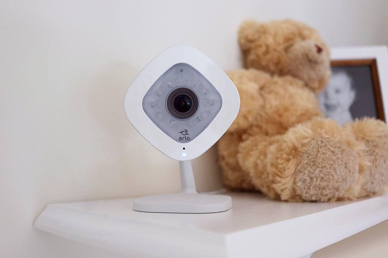 Arlo Q VMC3240 Network Camera - 1080p - Day/Night - 2 Pack