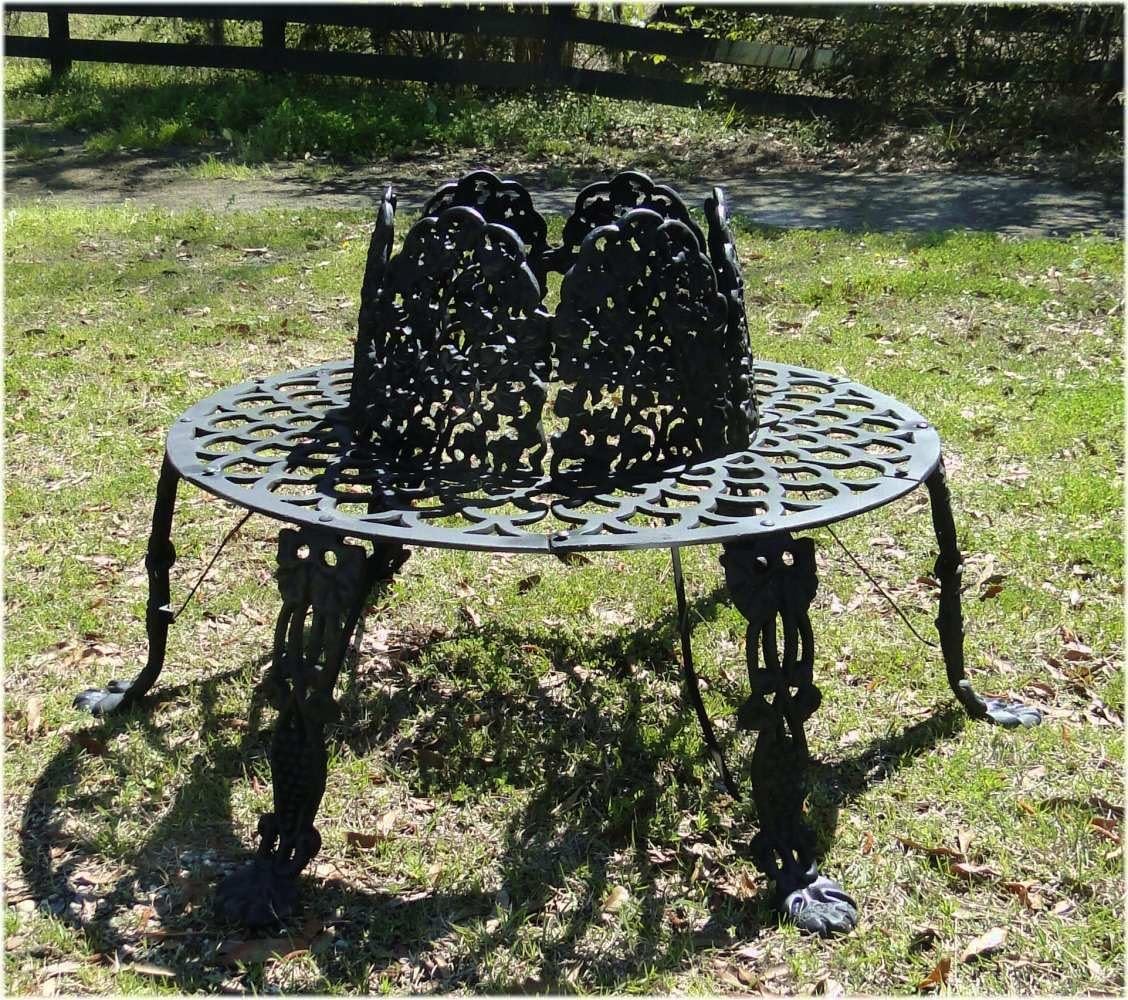 The King's Bay Victorian Tree Surround Vintage Replica Garden Furniture Old Style Outdoor Bench