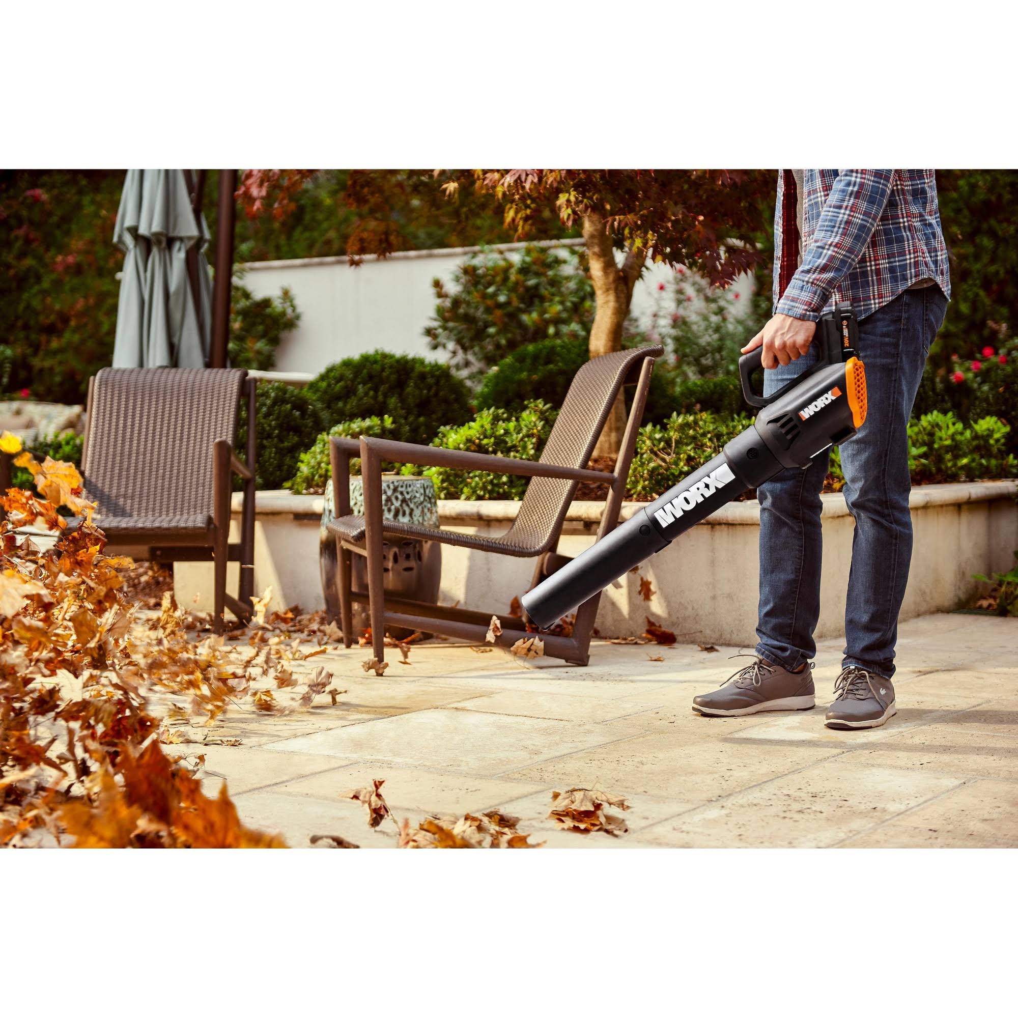 Worx Wg547.1 20 Volt Power Share Cordless 2 Speed Leaf Blower with 2 Batteries