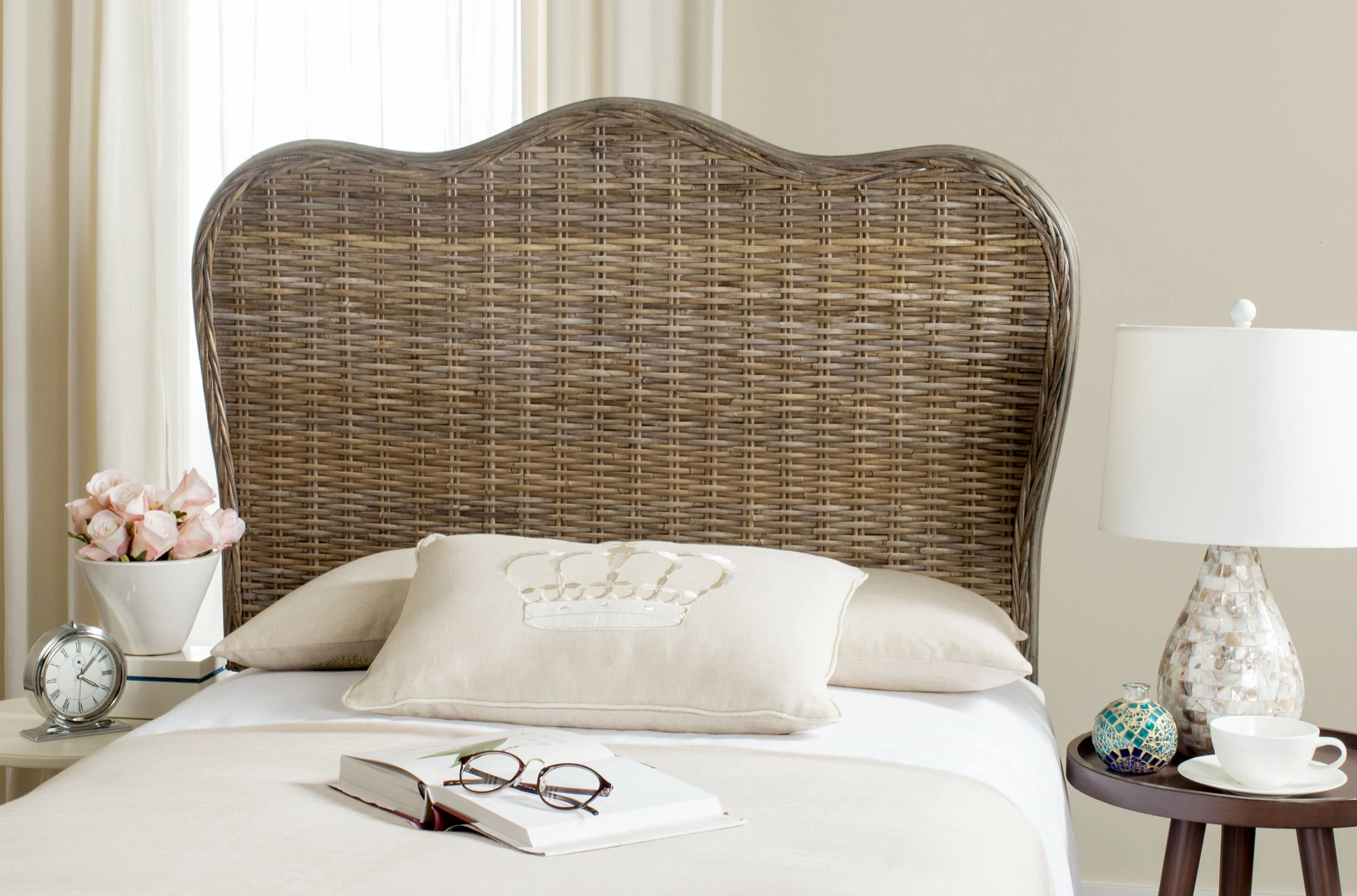 SAFAVIEH Imelda Coastal Rustic Rattan Headboard, Twin, Grey