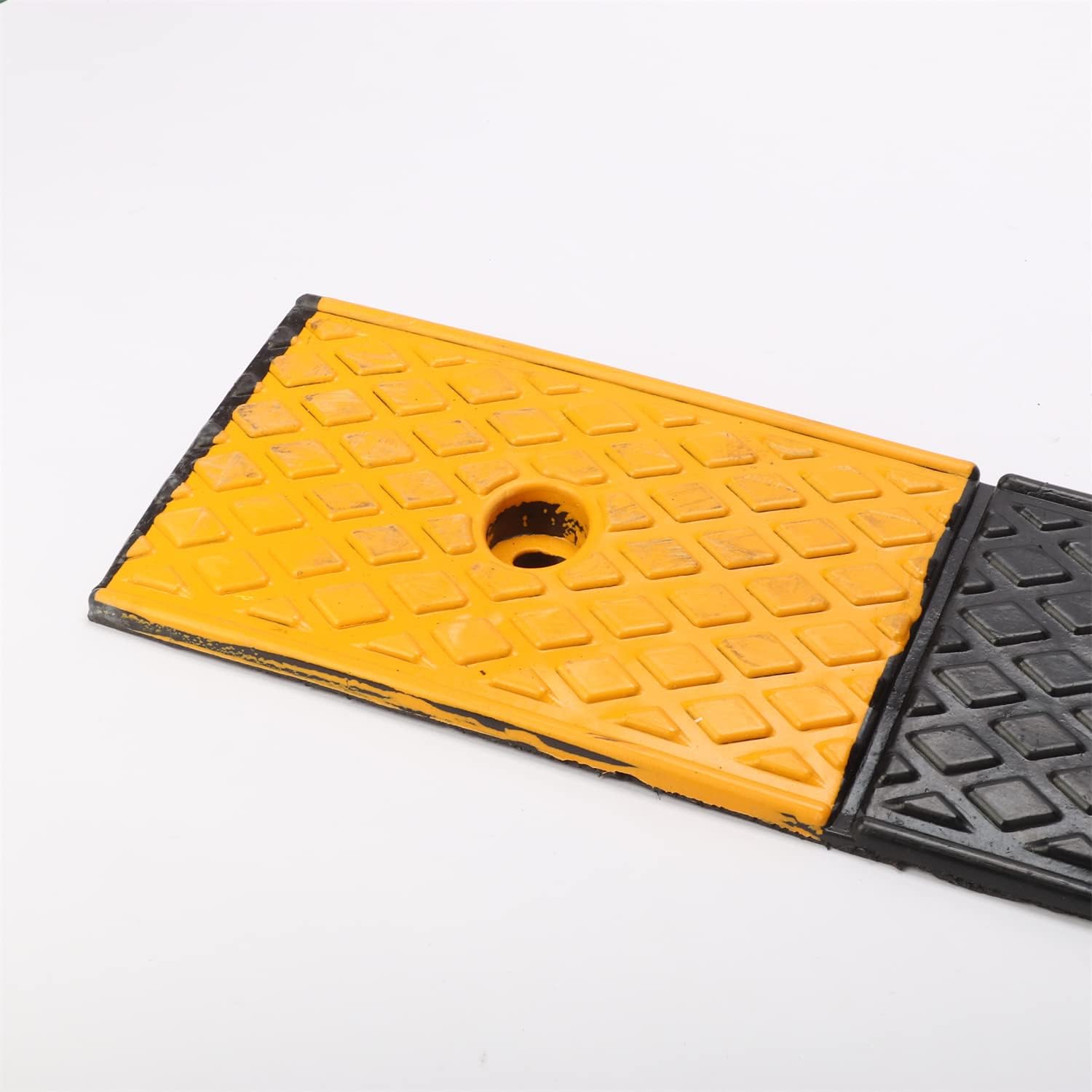 2 Rubber Curb Ramps Heavy Duty Driveway Curb Ramp 10 Ton Car Slope Ramp for Sidewalk Cars RV Trucks Shed Access Bike Pets Scooter Wheelchair 39.3*5.9*2inch
