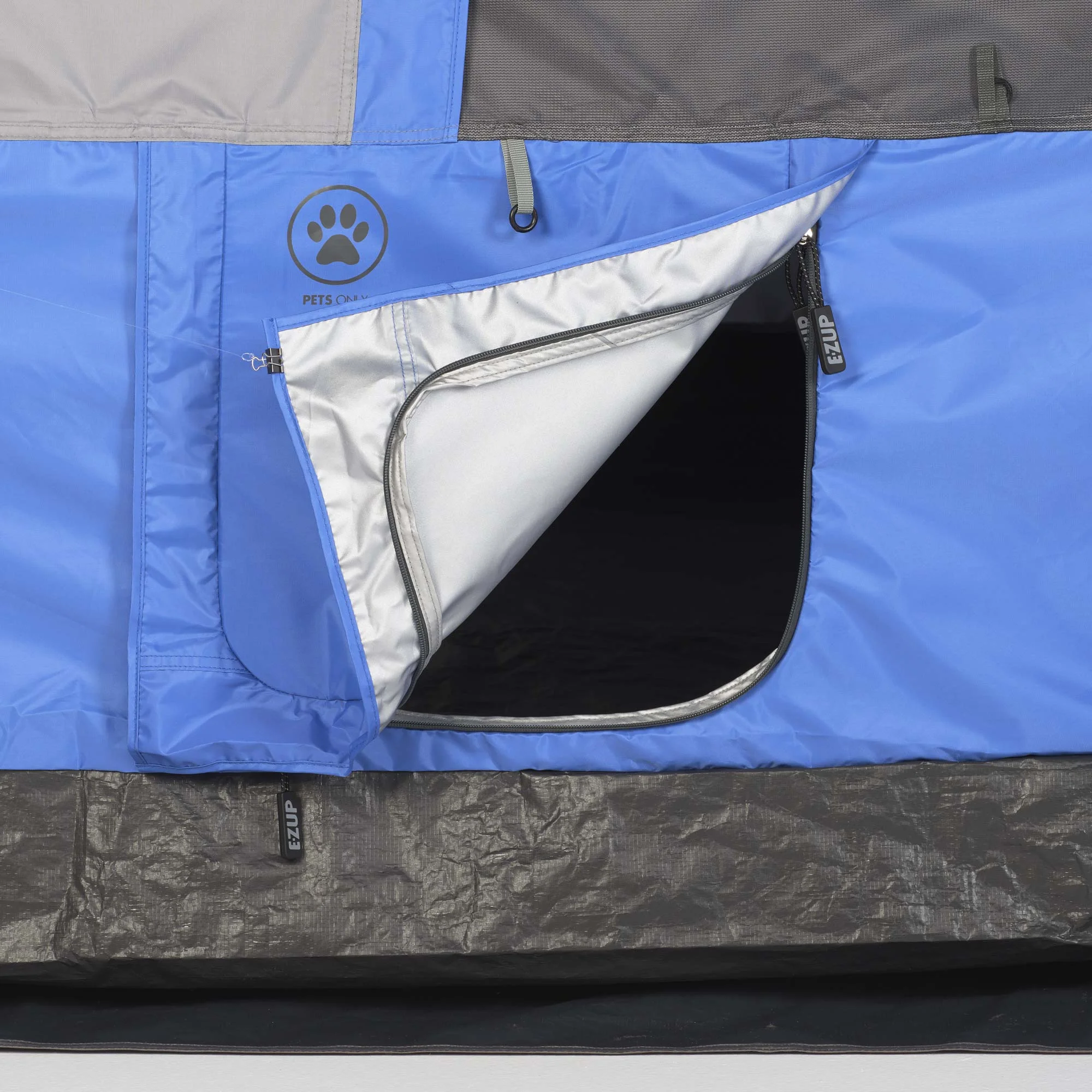 E-Z UP® Camping Cube™ 5.4, Angle
