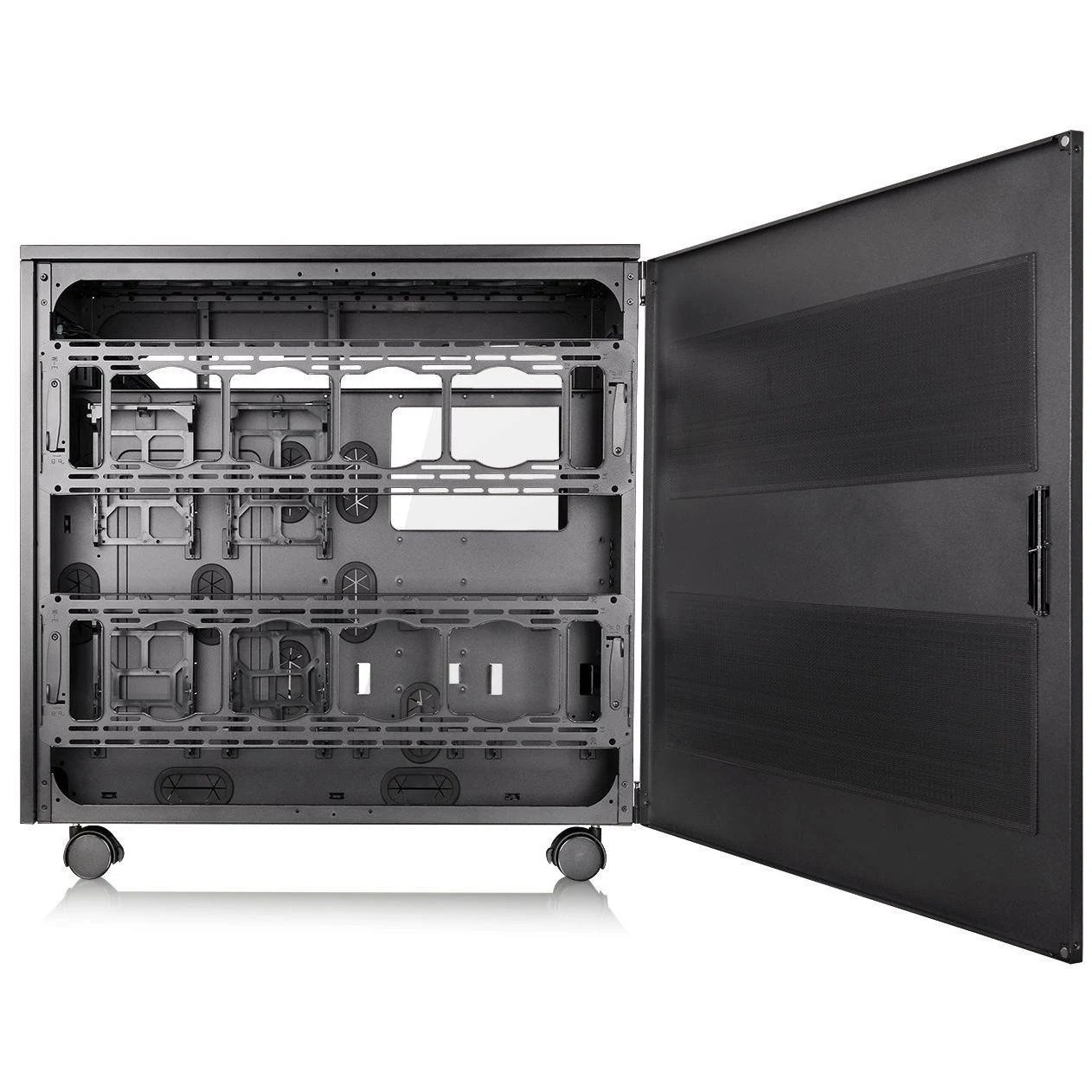 Thermaltake Core W100 Tower - No power supply