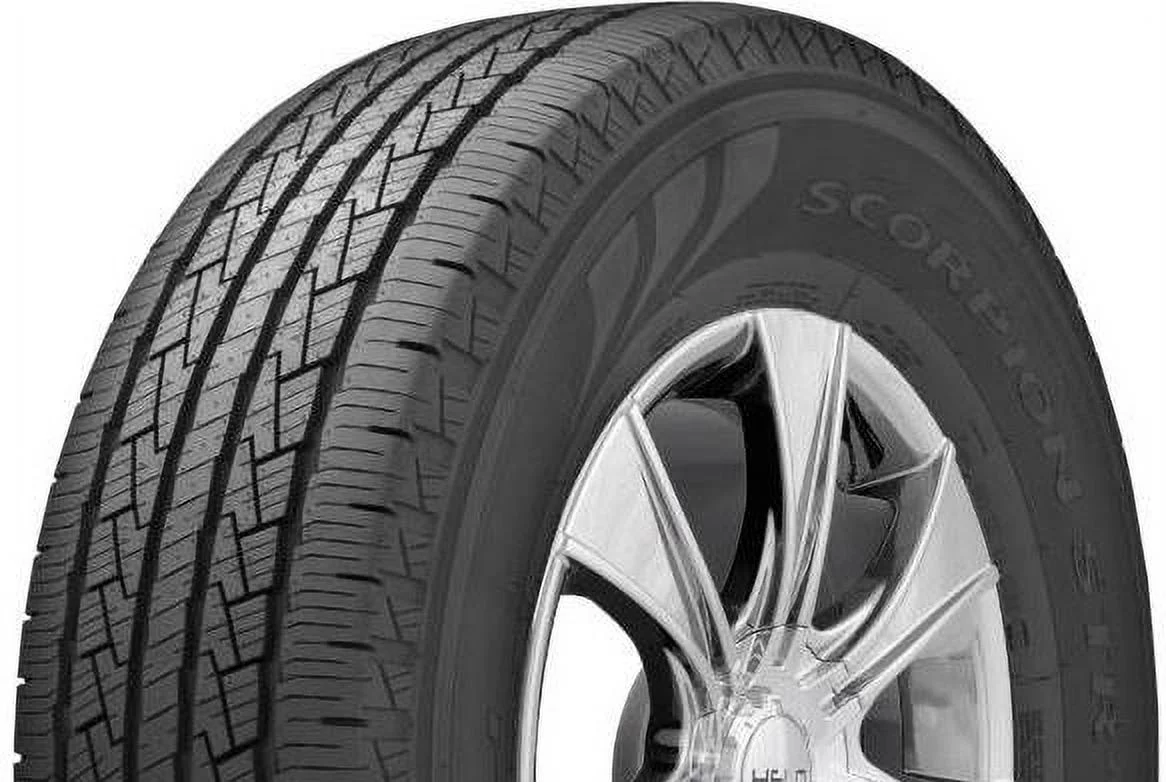 Pirelli Scorpion STR 245/50-20 102 H Tire