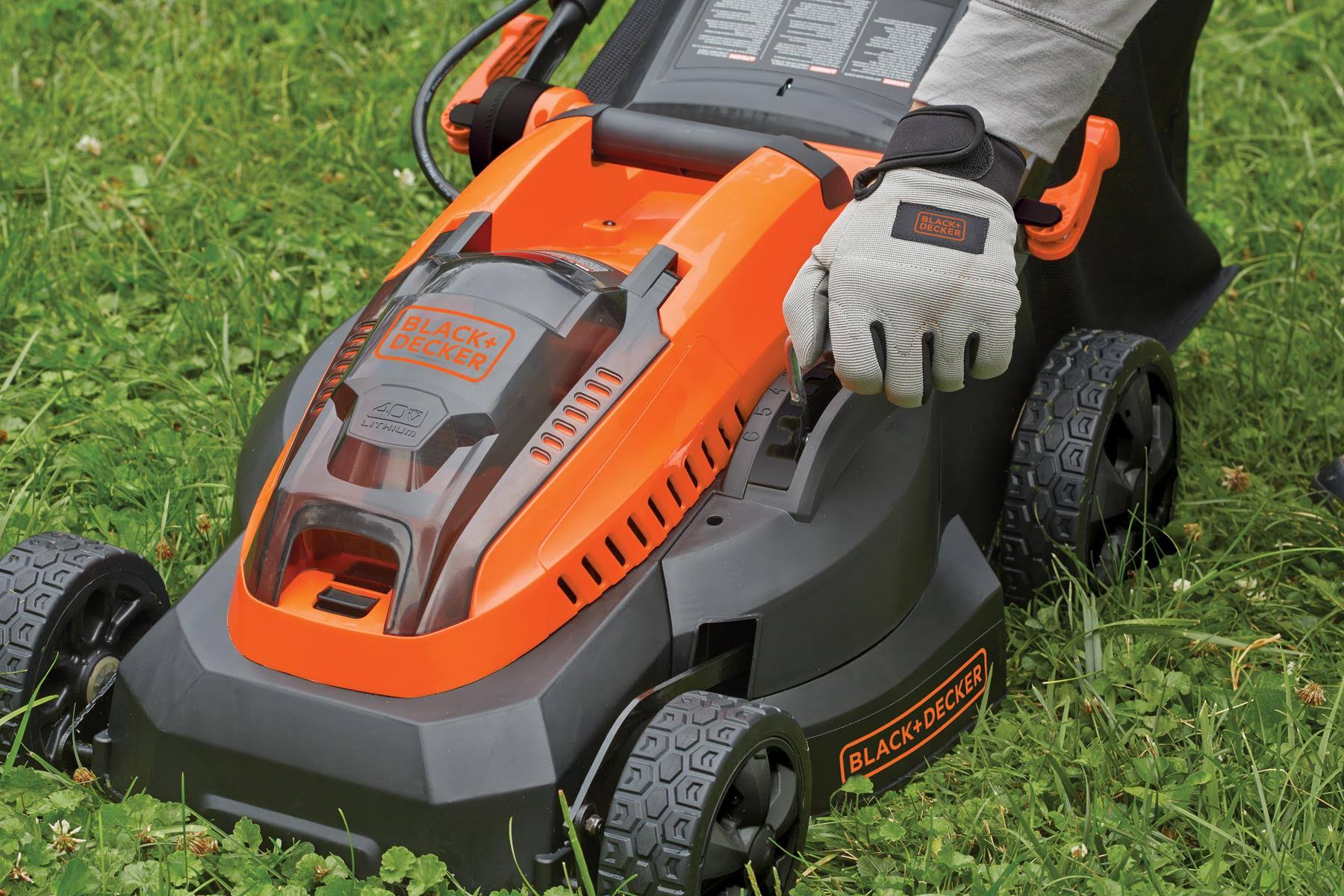 Black u0026 Decker CM1640 16x22 Cordless Push Mower - 40V