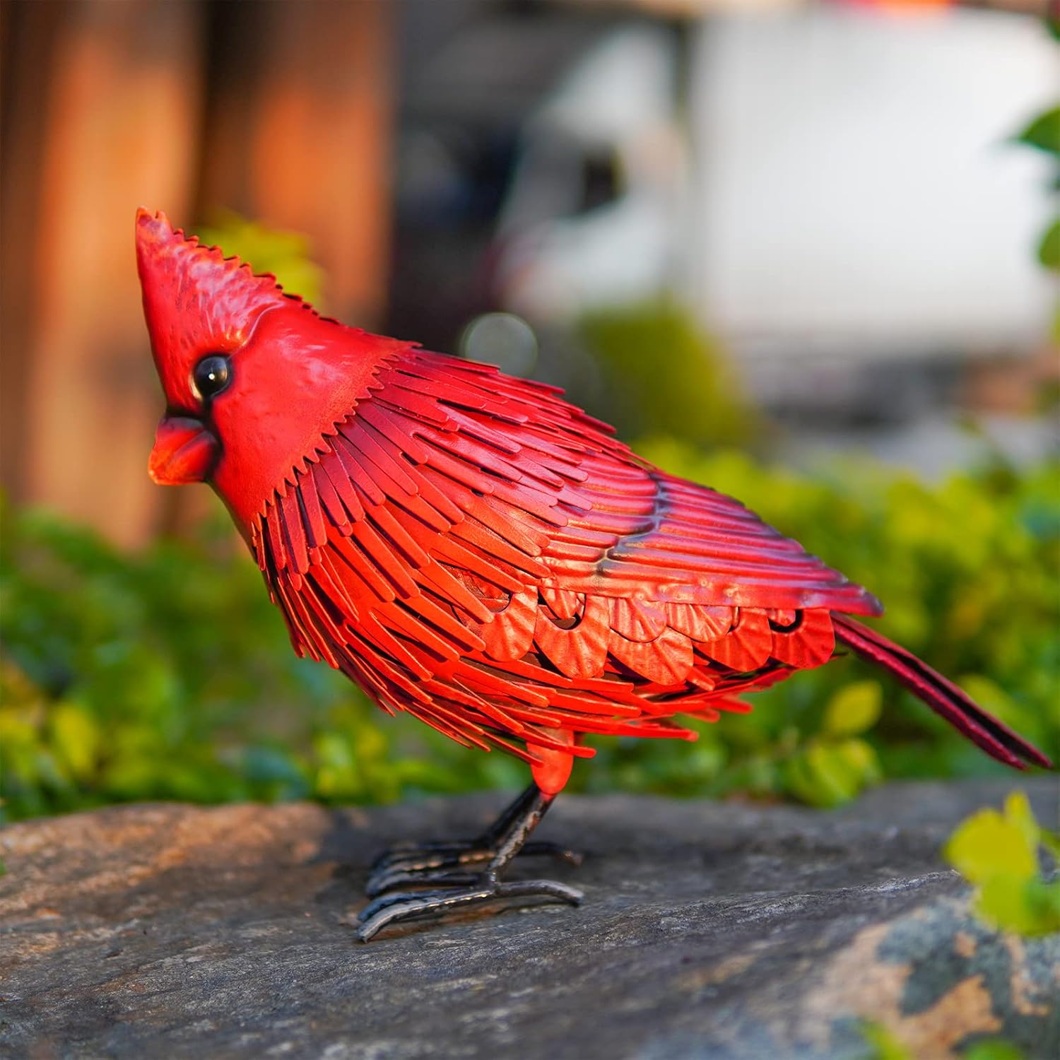 Metal Cardinal Garden Decor Outdoor, Creative Large Red Bird Statue Yard Ornament, Cardinal Garden Decorations Yard Art for Patio Lawn Pathway Courtyard Vacation Holiday Collectible