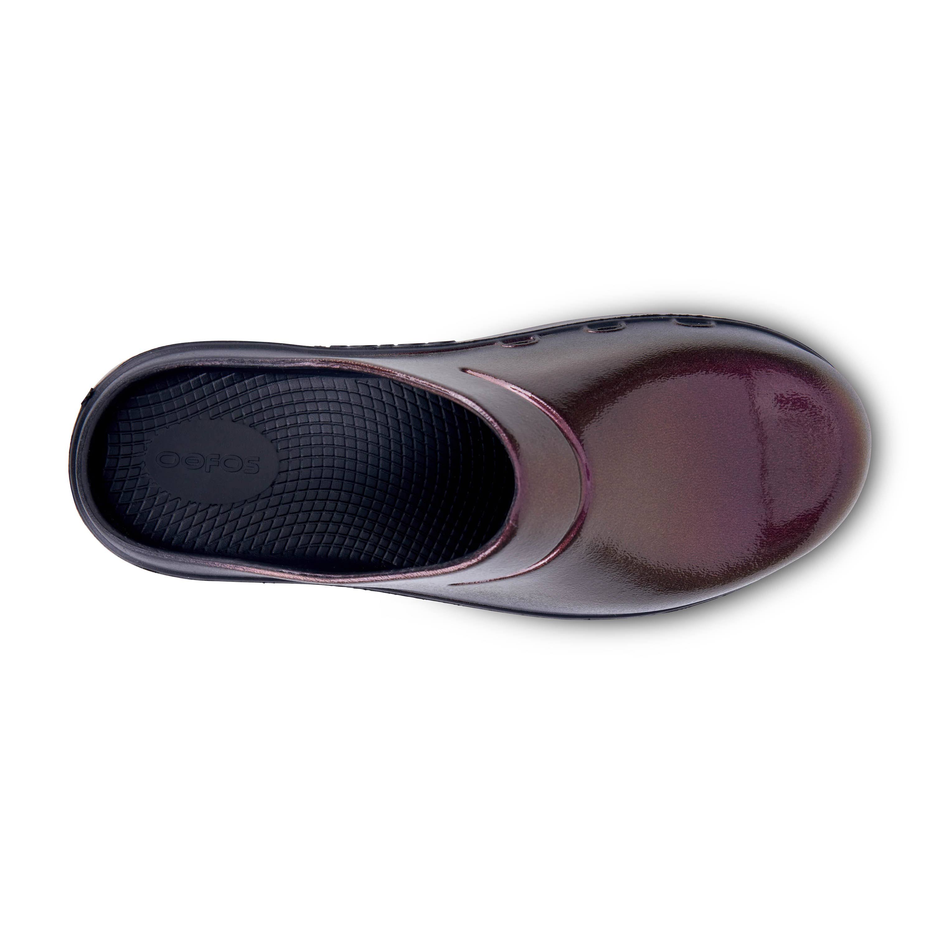 OOFOS - OOcloog Luxe Clog - 4 - Cabernet