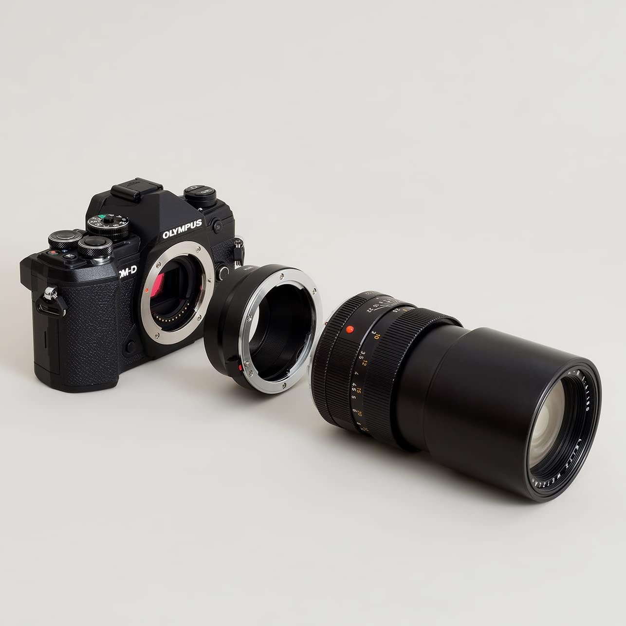 Urth Lens Mount Adapter: Compatible with Olympus OM Lens to Micro Four Thirds (M4/3) Camera Body