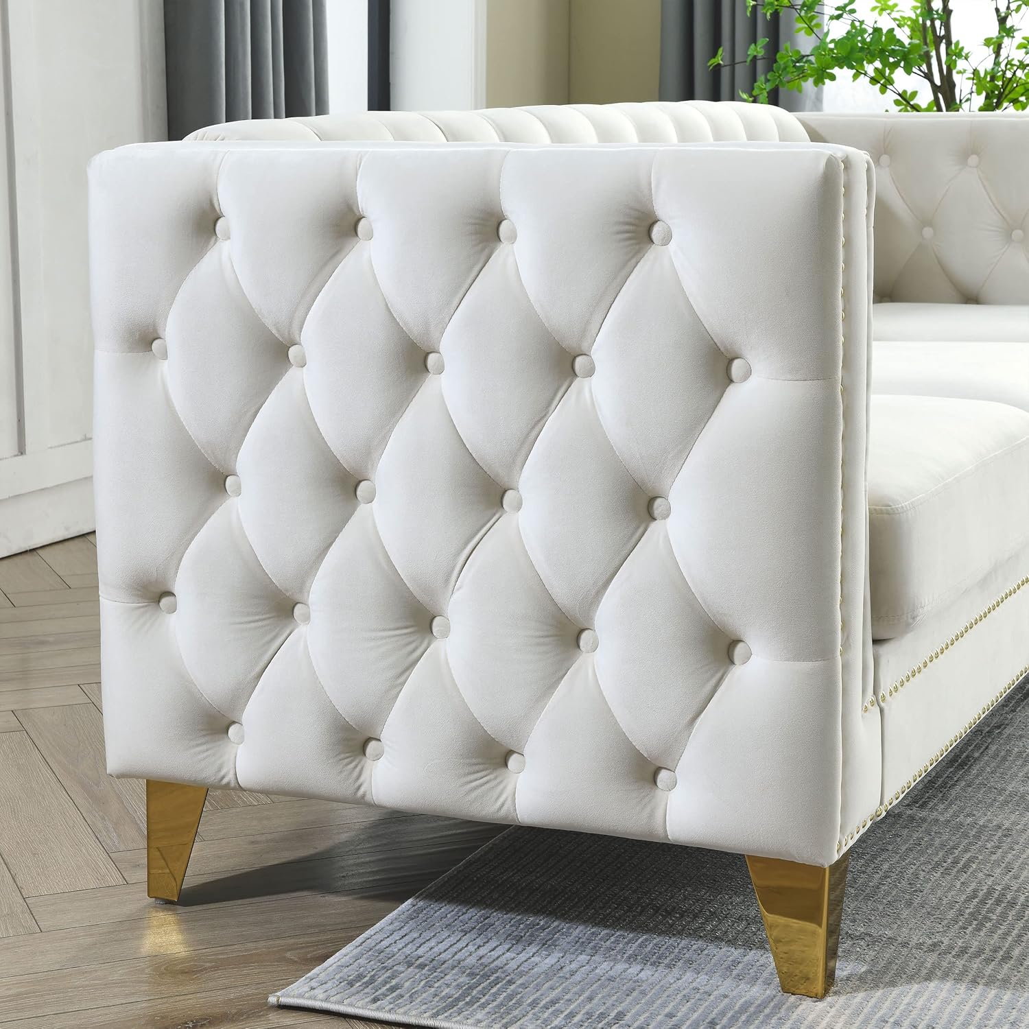 Bellemave L-Shaped Chesterfield Couch with Metal Legs and Nail Heads, Velvet Corner Sofa 5-Seater Sofas with 3 Cushions for Living Room, Bedroom, Apartment, Office(Beige)