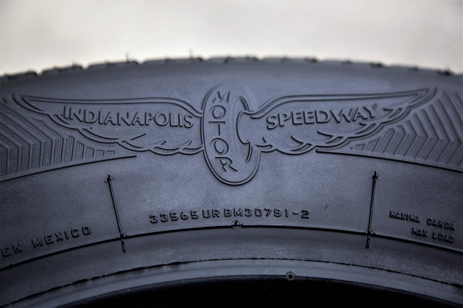 Firestone Firehawk Indy 500 Performance All Season Tire - 255/60R15 102S