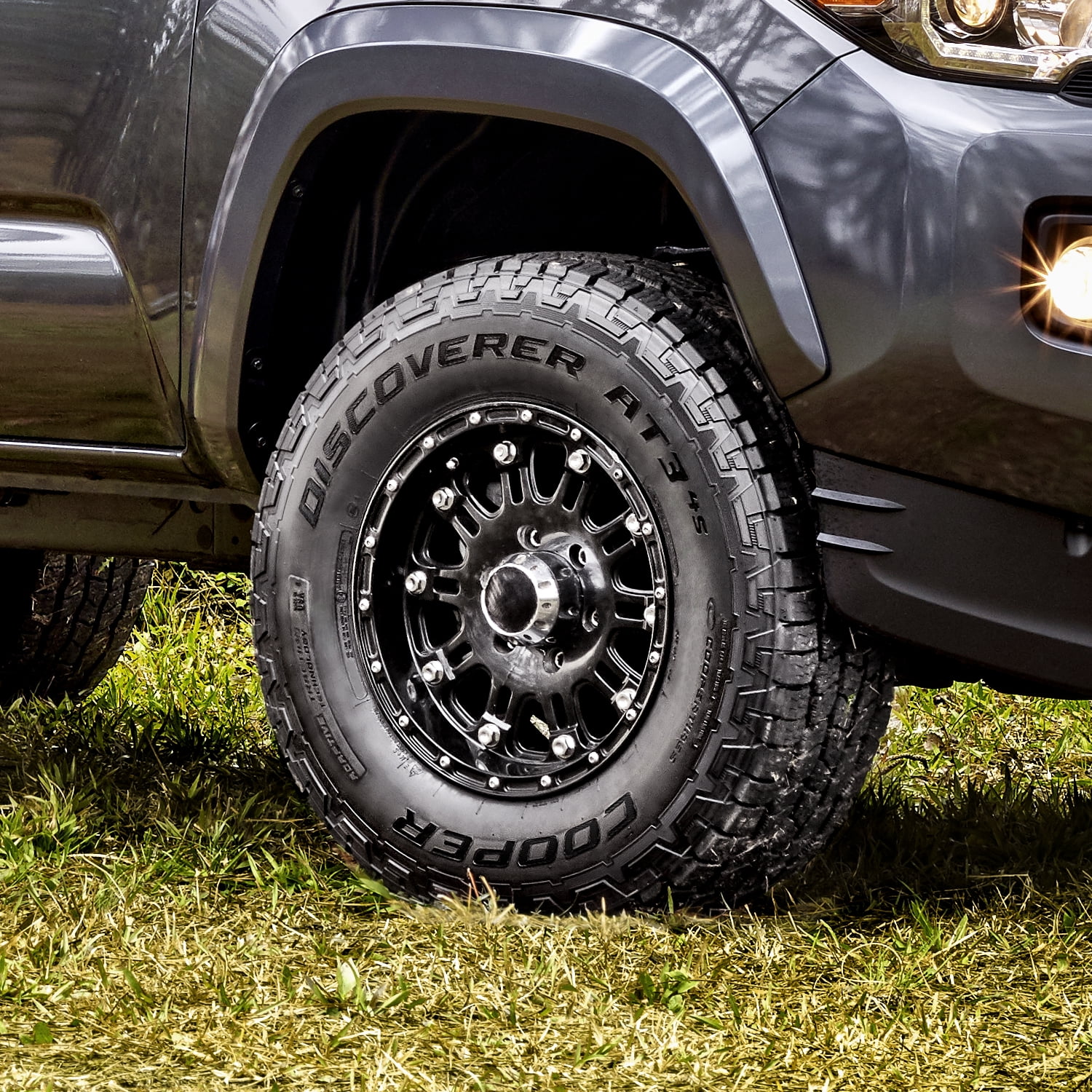 Set of 4 (FOUR) Cooper Discoverer AT3 4S 265/50R20 111T XL AT A/T All Terrain Tire Fits: 2014-15 Jeep Grand Cherokee Summit, 2019-20 Jeep Grand Cherokee Limited X