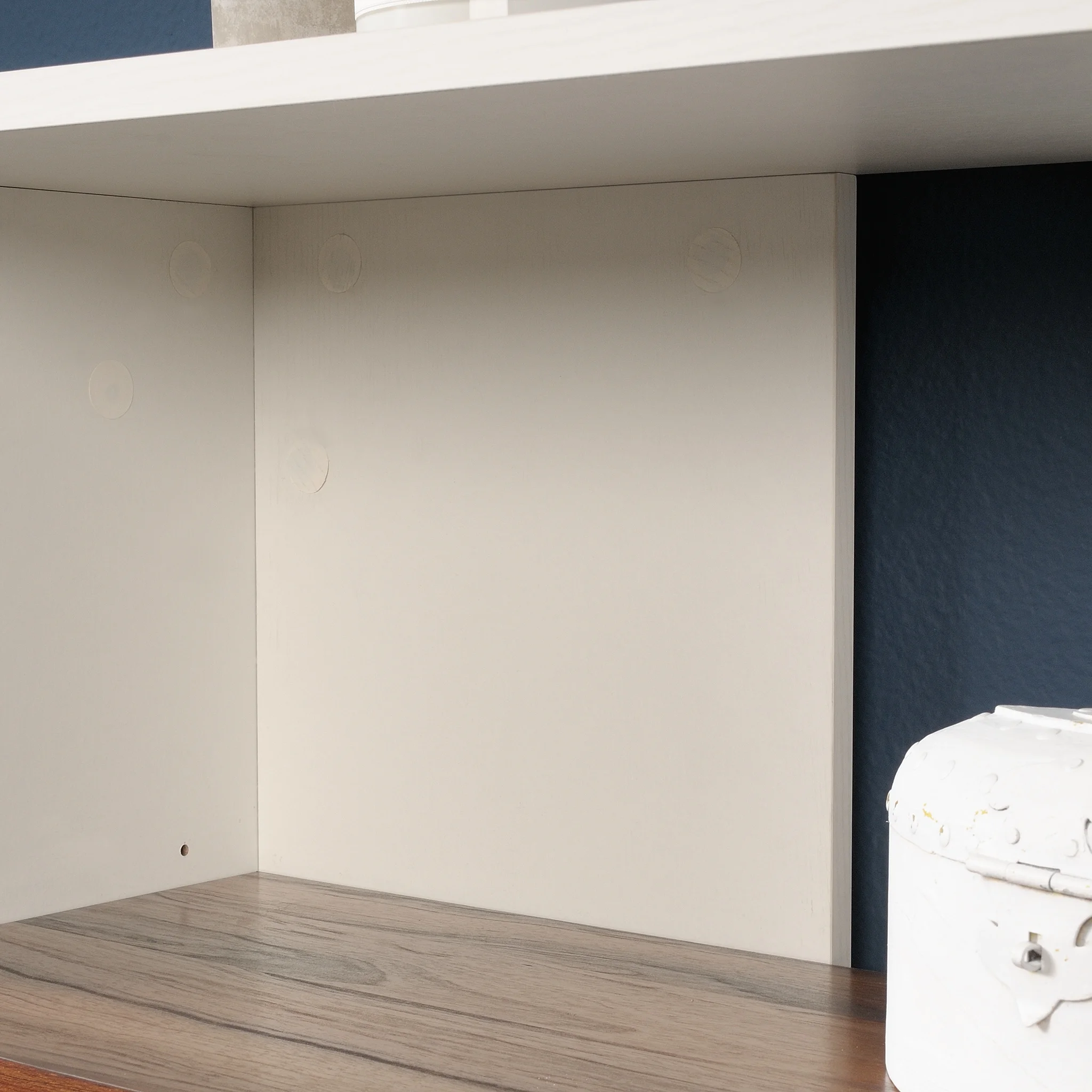 Sauder Vista Key Engineered Wood 3-Shelf Bookcase in Pearl Oak