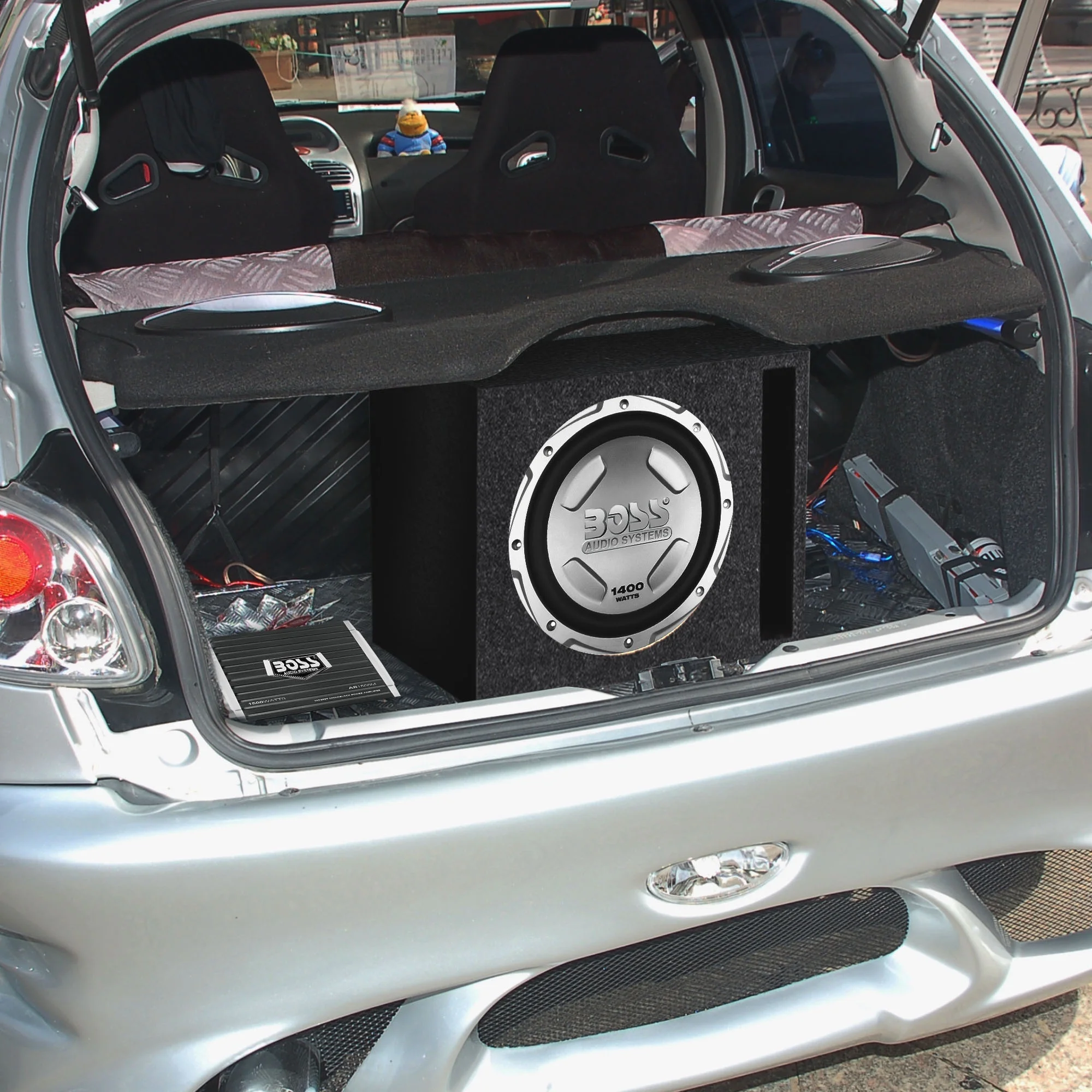Boss Audio 12" 1400W Subwoofer, 1500W Amplifier w Amp Kit & QPower 12" Enclosure