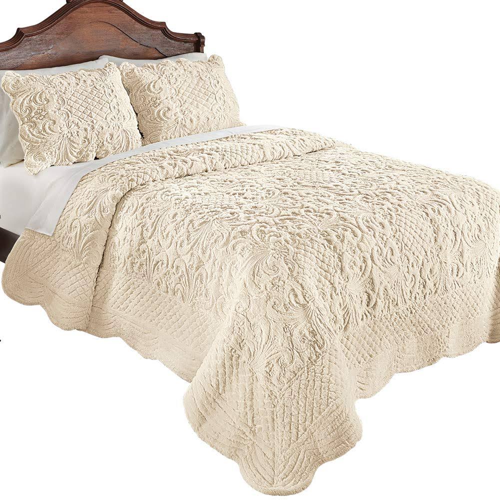 Collections Etc Elegant Ultra-Soft Faux Fur Plush Quilt Bedding with Scalloped Edges and Scroll and Lattice Patterns, Ivory, Kin
