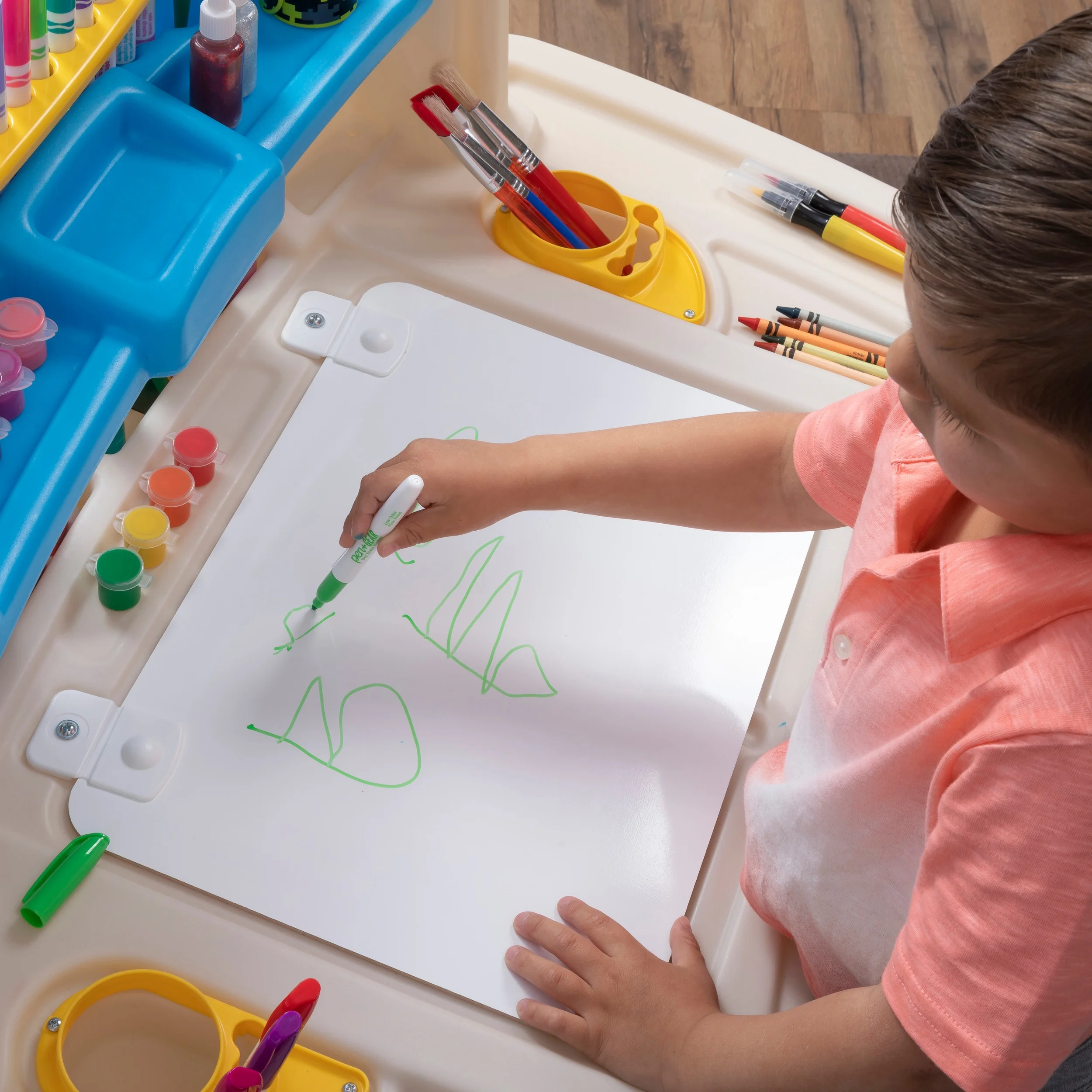 Step2 Deluxe Art Master Desk Plastic Kids Activity Center and Table