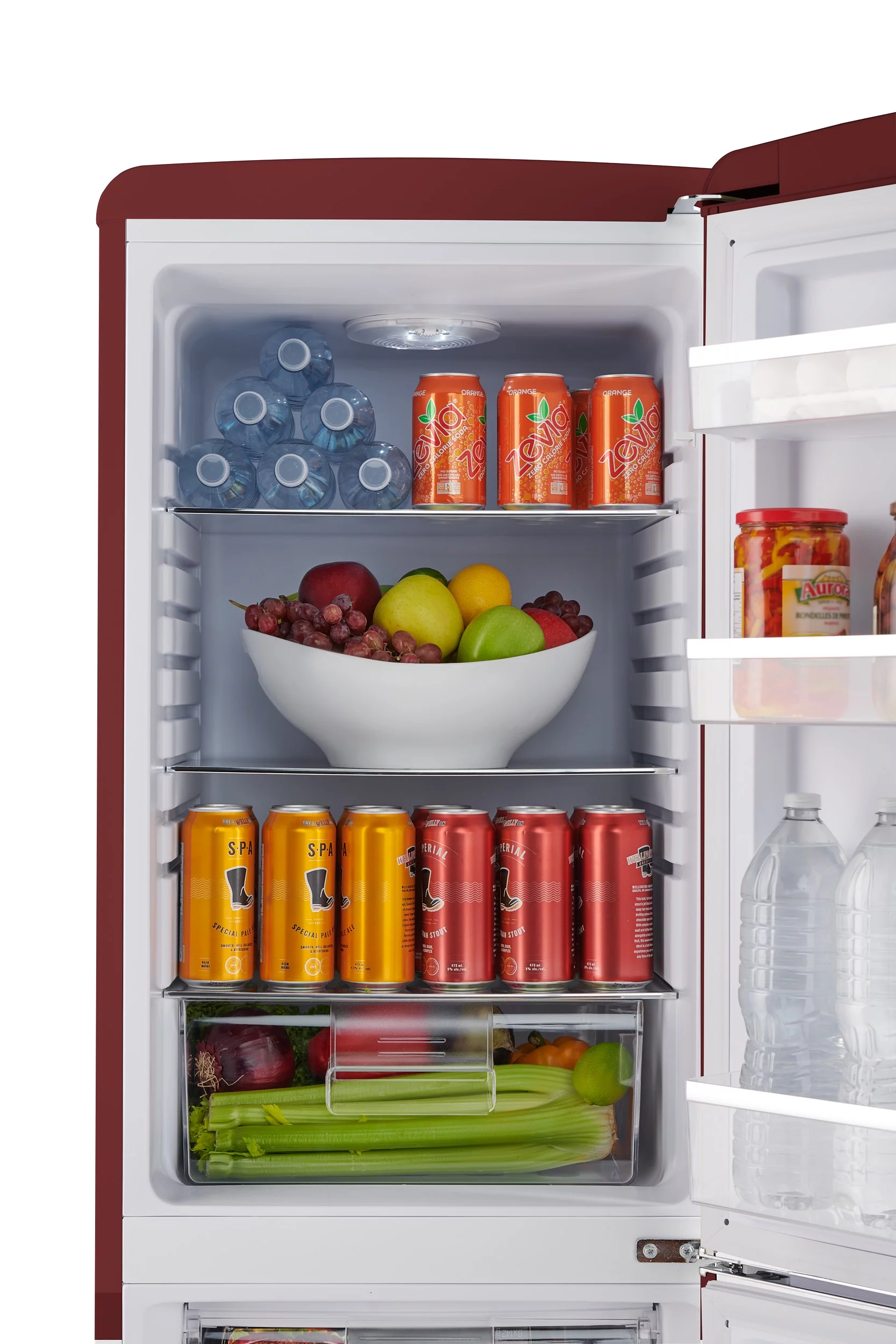 iio 7 cu. ft. Retro refrigerator with bottom freezer