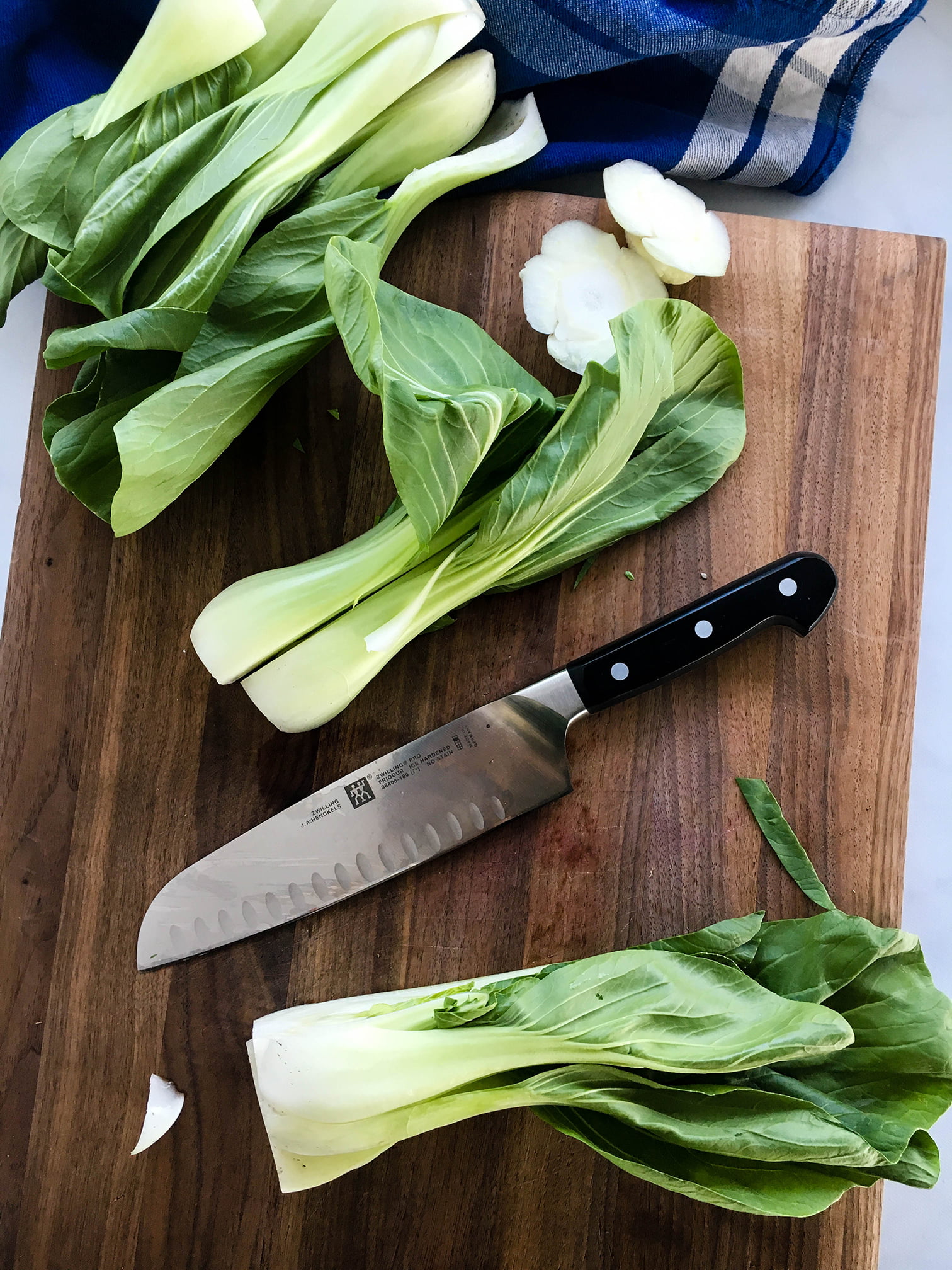 ZWILLING Pro 7" Hollow Edge Santoku Knife
