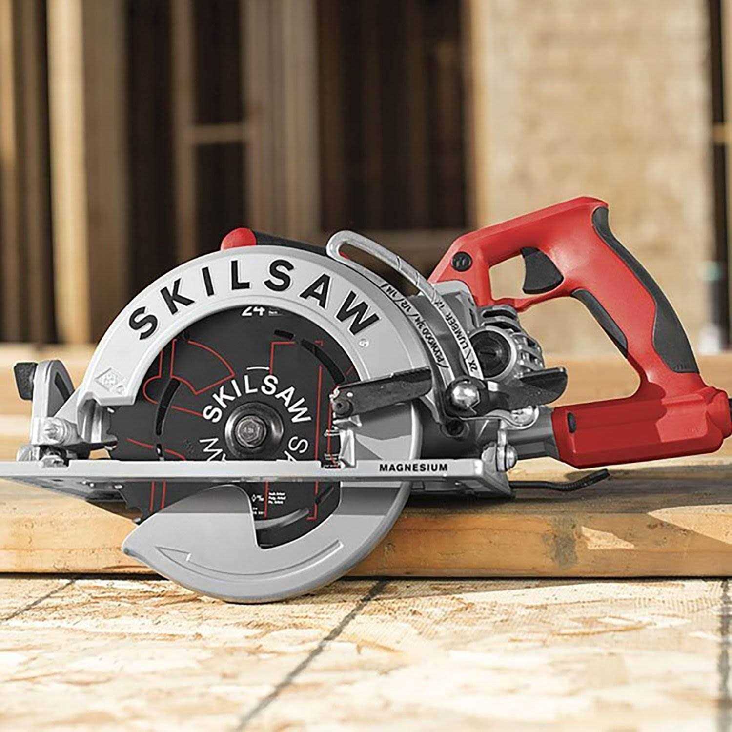 Skilsaw 15-Amp Worm Drive Circular Saw SPT77WML-01 - Shop Hardware Tools Online Store