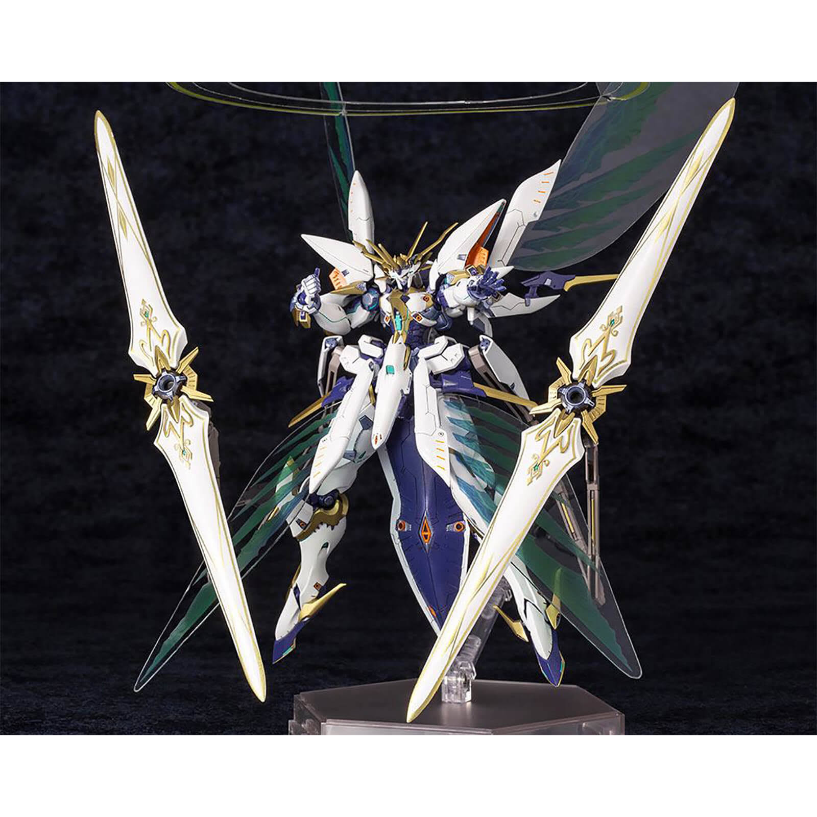 Xenoblade Chronicles 2 Plastic Model Kit Siren 30 cm