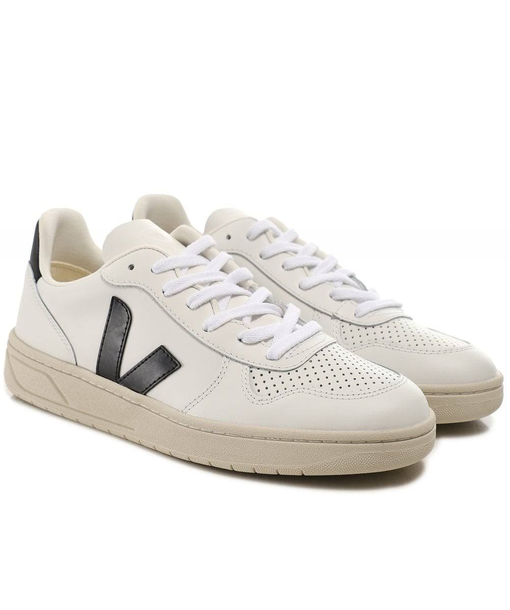 Veja V-10 Leather (White / Black)