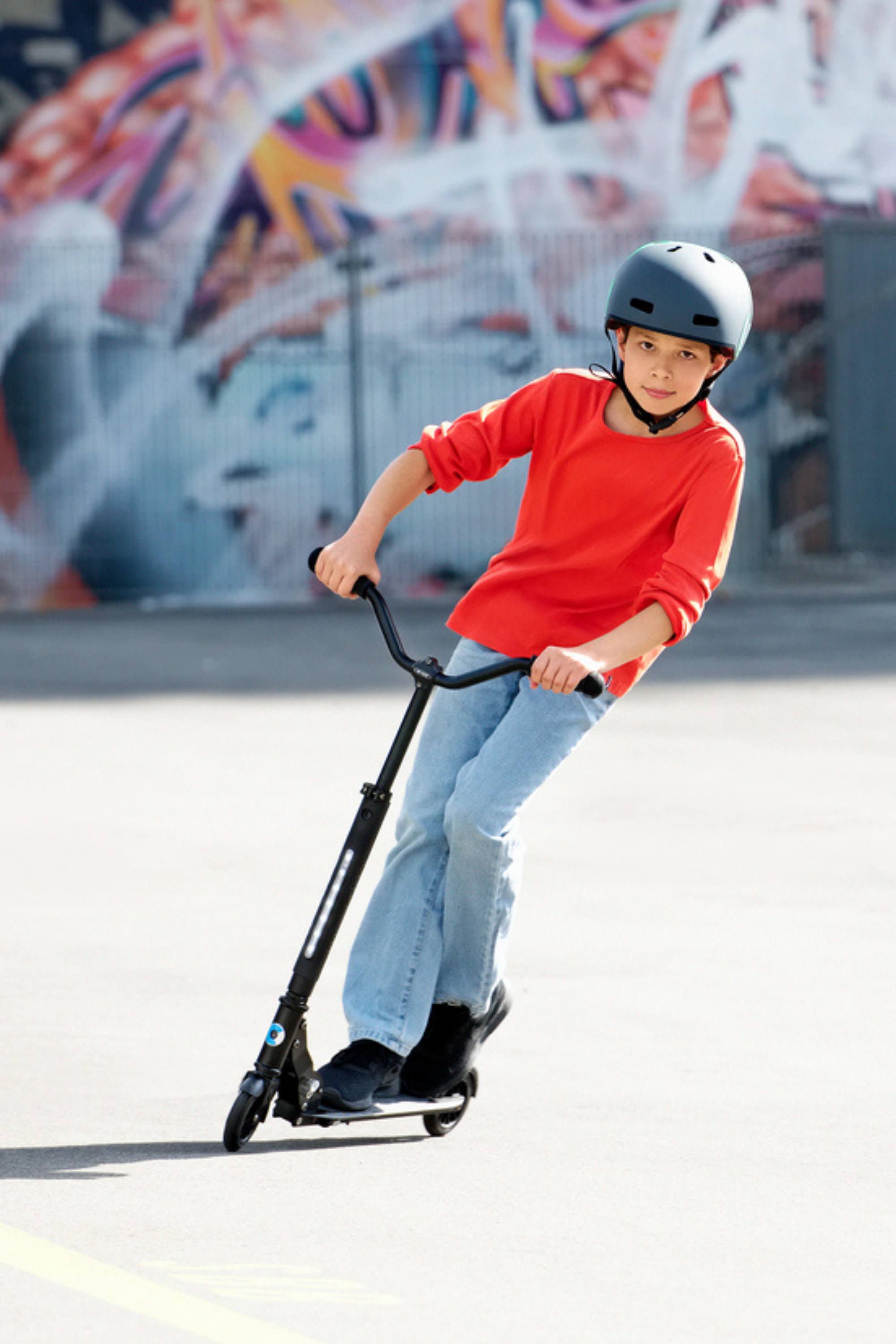 Micro Sprite Deluxe Scooter