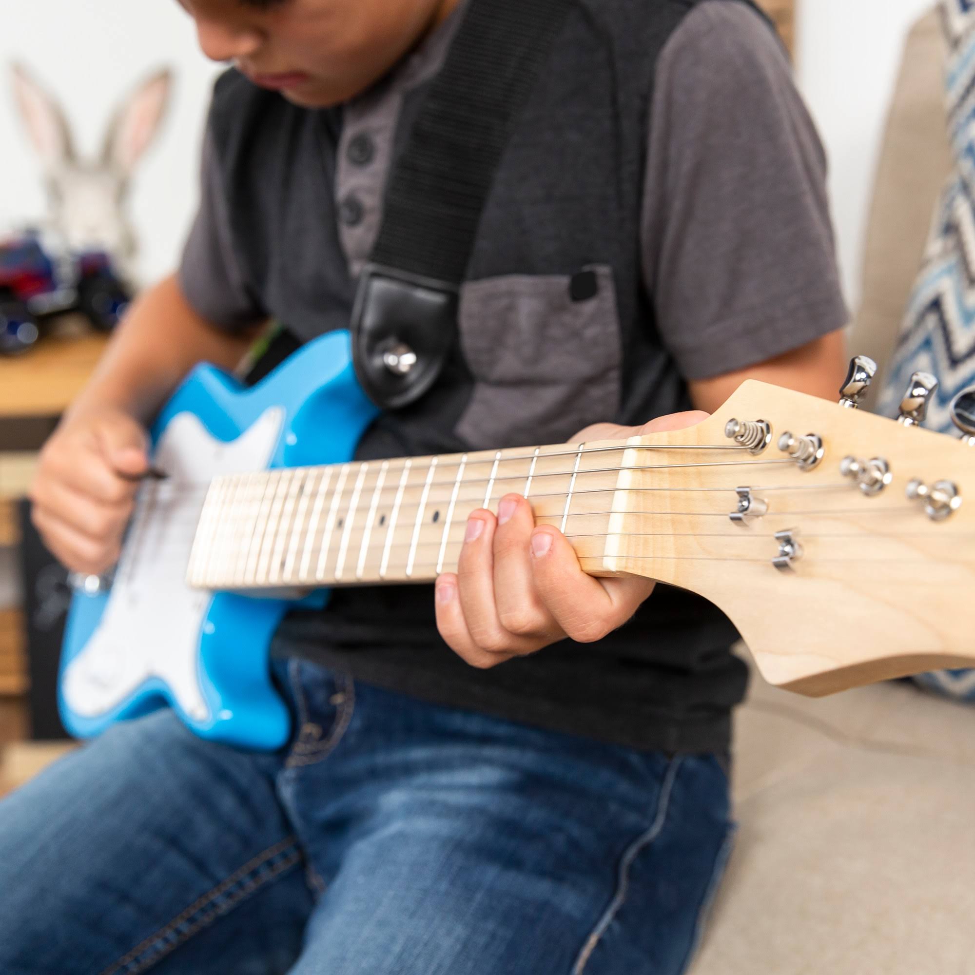 Best Choice Products 30in Kids Electric Guitar Beginner Starter Kit w/ 5W Amplifier, Strap, Case, Picks - Light Blue