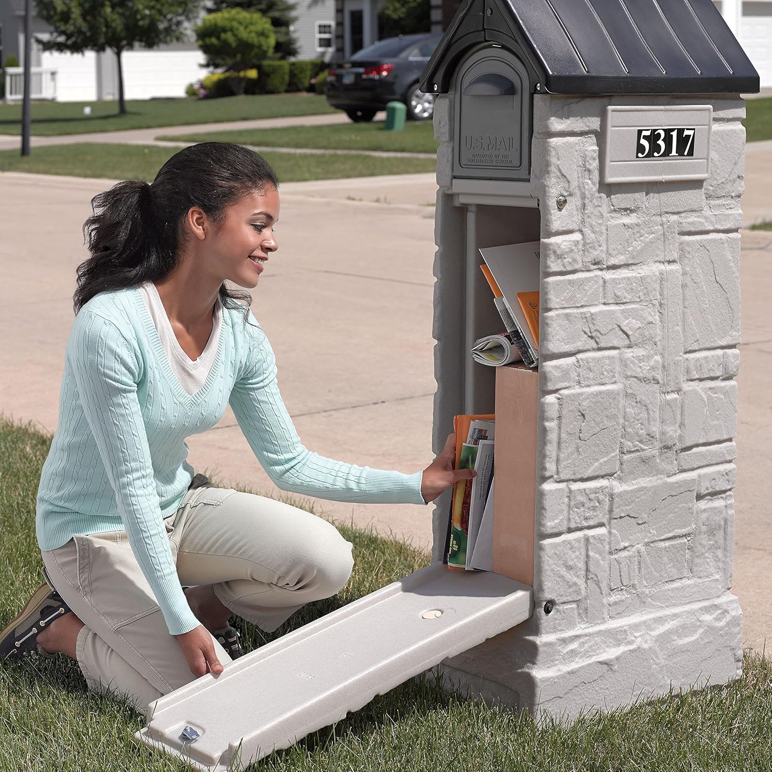 Step2 531700 MailMaster StoreMore Mailbox
