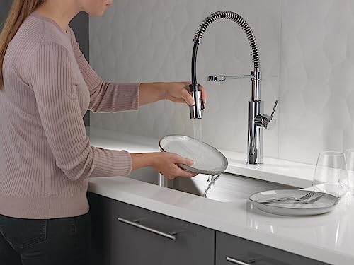 Delta Faucet Antoni Pull-Down