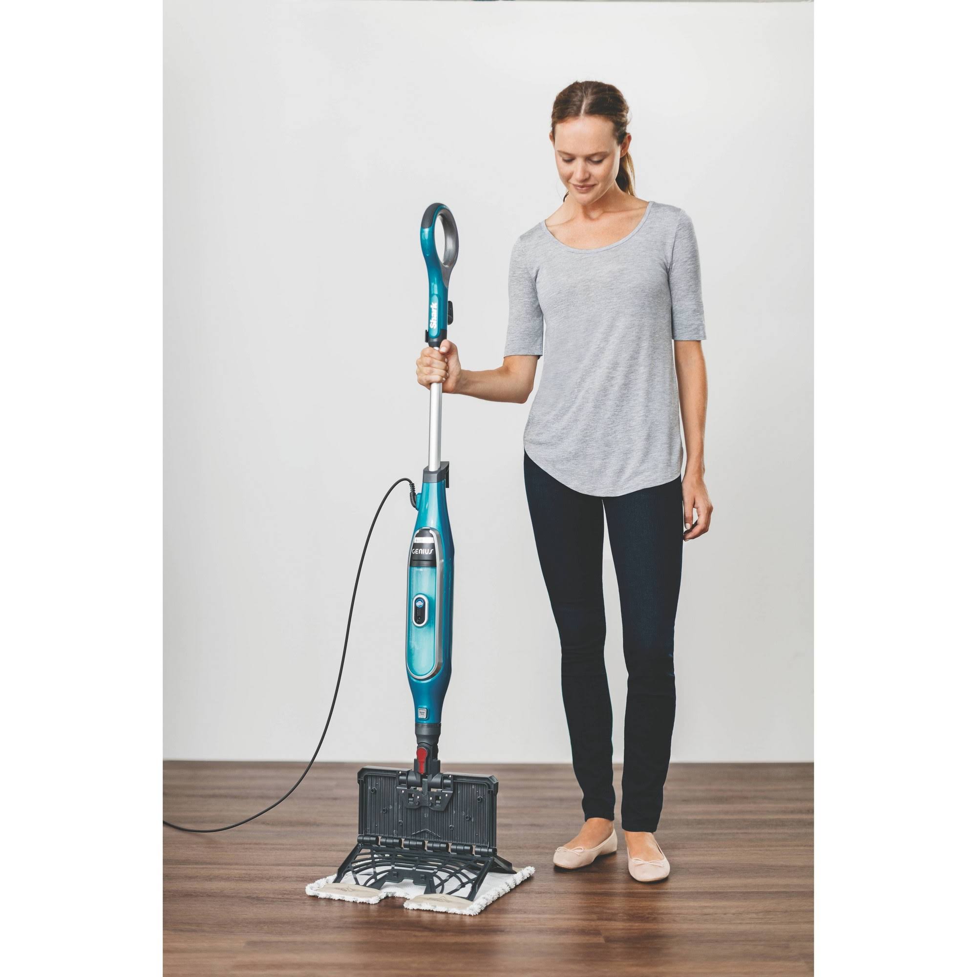 Shark S6002 Genius Steam Pocket Mop System