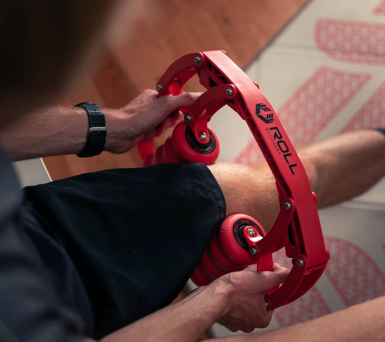 Roll Recovery R8 Massage Roller Lava Red