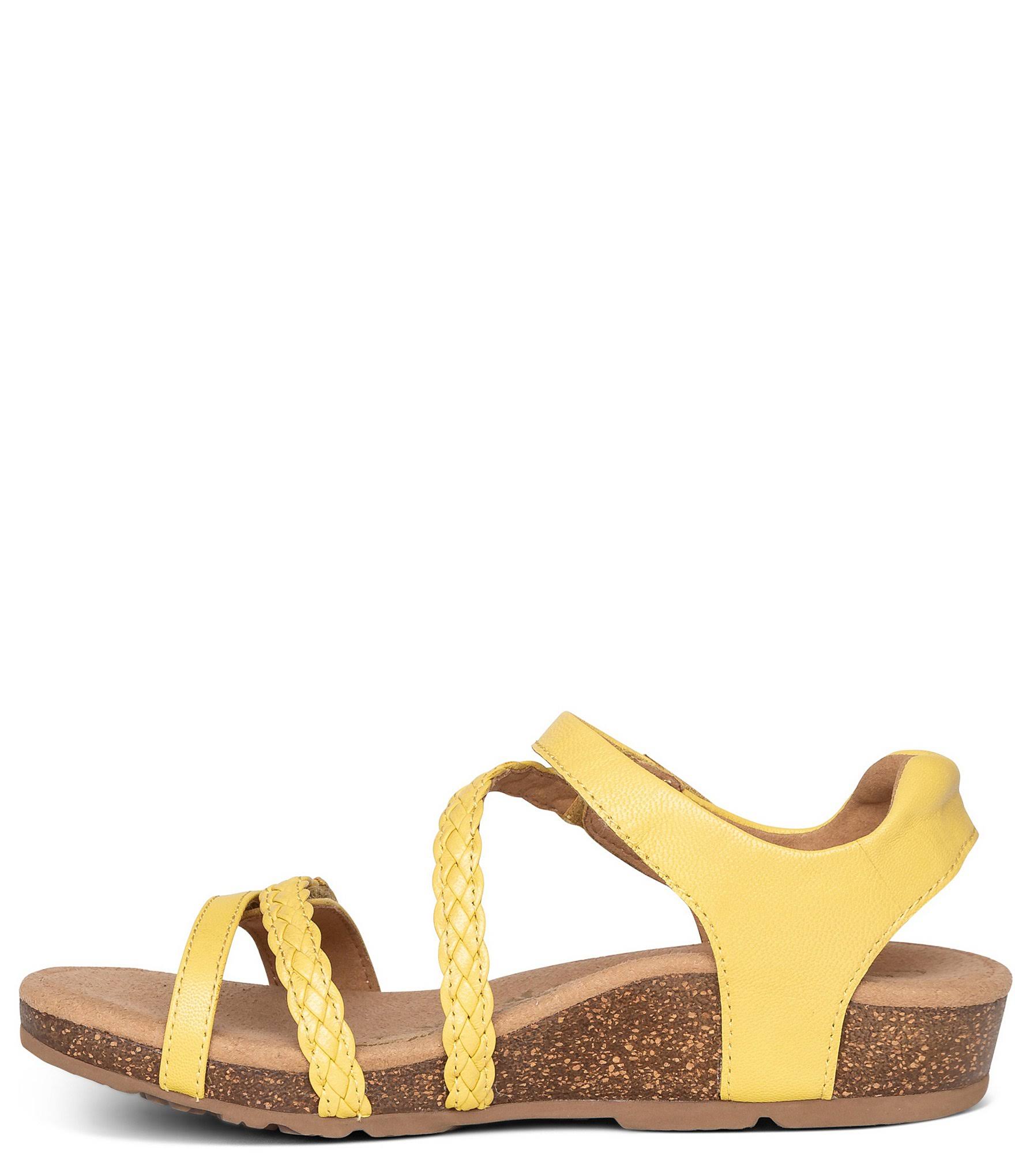 Aetrex Jillian Bronze Leather 6 M